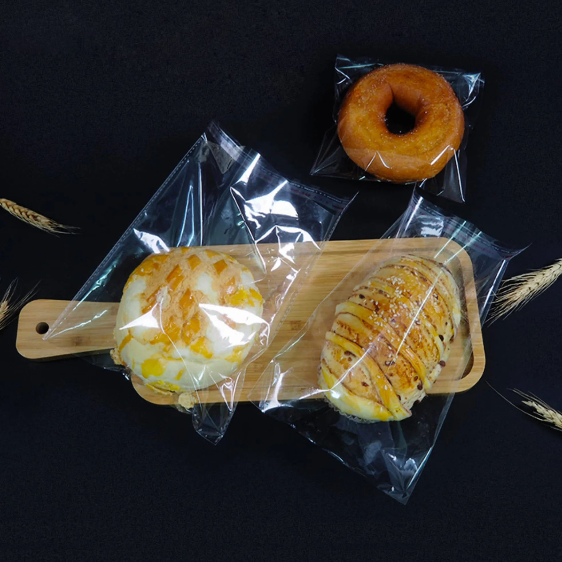 Buste Trasparenti in Cellophane 13x18cm 200 Pezzi Sacchettini OPP Cellophane con Striscia Adesiva 50µm Sacchettini Plastica Autoadesivi per Biscotti da Forno Stampe Foto Carte(16 Misure a Scelta)