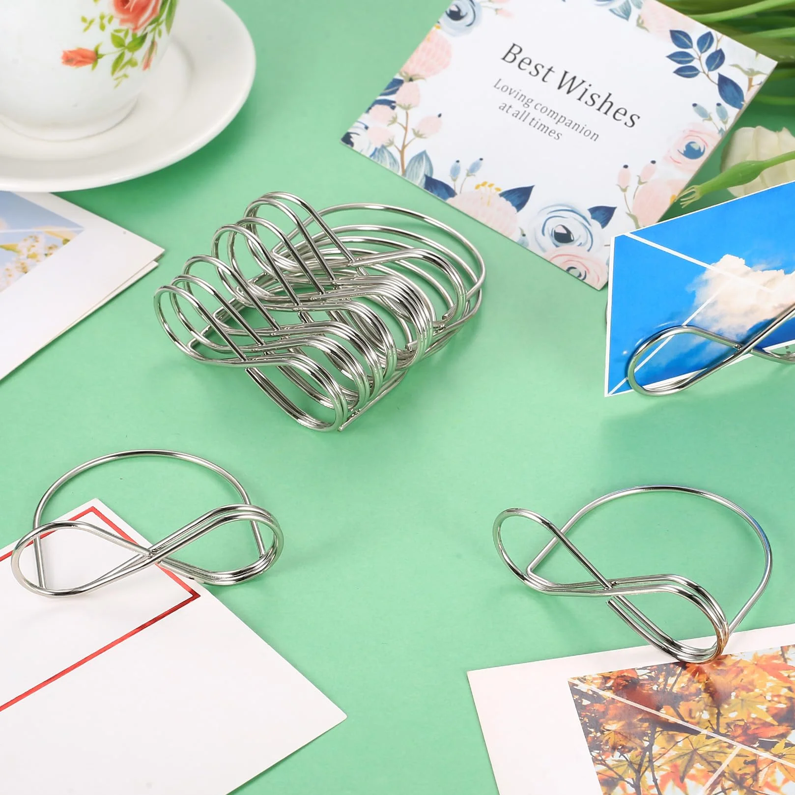 16 Pz Argento Porta Segnaposto Matrimonio, Portafoto Segnaposto Tavolo, Porta Foto Metallo a Forma di 8, Porta Numeri da Tavolo Matrimonio, Supporto per Numero Tavolo Feste di Compleanno di Comunione