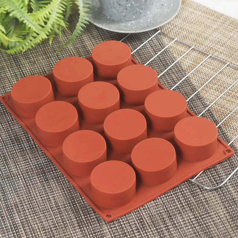 Newk Stampo cilindrico in silicone, 2 confezioni da 12 stampi cilindrici rotondi per torte pop, stampo per sapone, stampo per biscotti al cioccolato, bomba da bagno, cheesecake