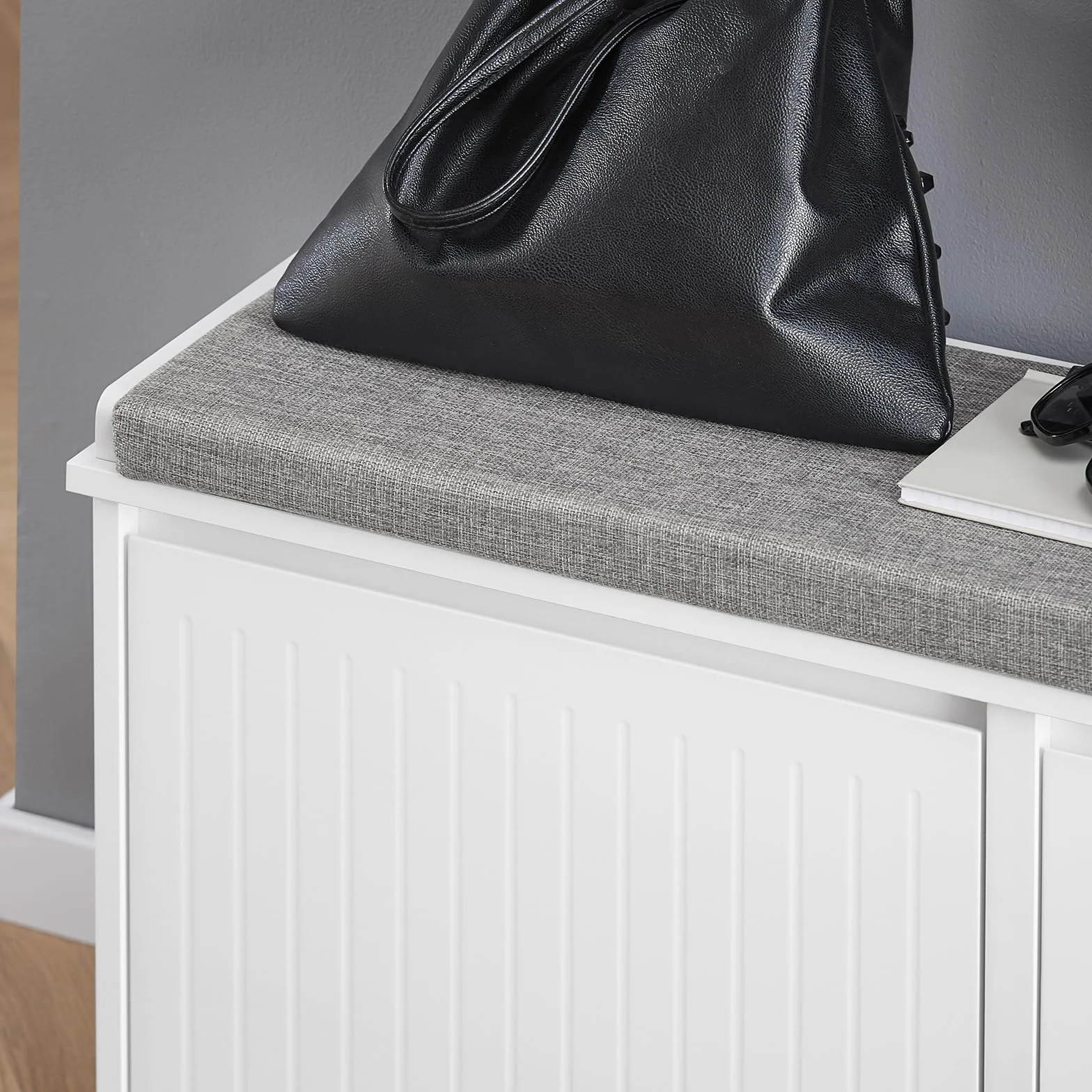 SoBuy Panca Scarpiera da Ingresso - Scarpiera Salvaspazio Slim in Legno, Panca Contenitore per 8-10 Paia di Scarpe, 155kg di Carico, Bianco, 100x26x46cm, FSR98-XL-W