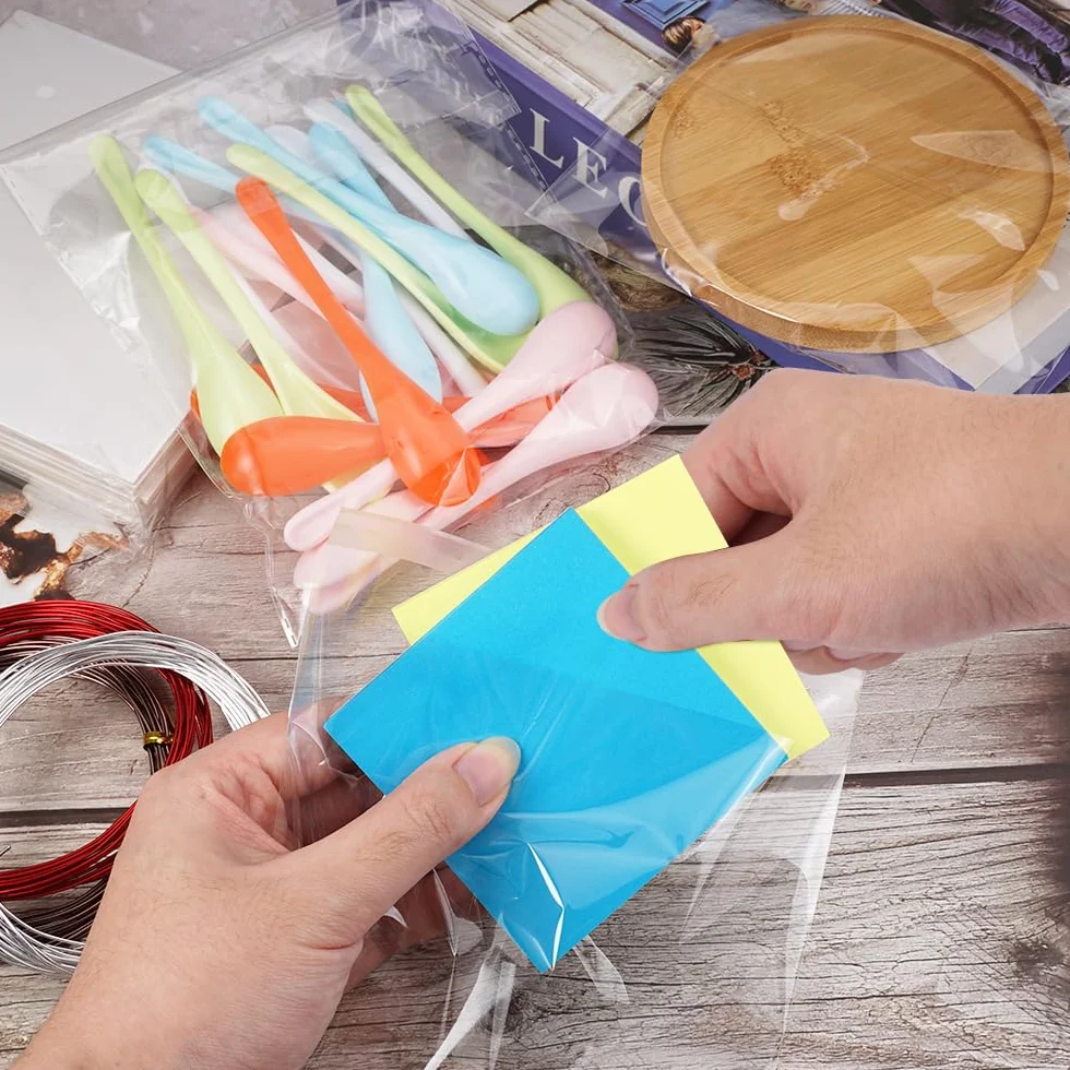 200 Pezzi Sacchetti di Cellophane Autoadesivi Rettangolare, 20×15cm Bustine Alimentari Trasparenti Autoadesivi, Sacchettini Cellophane OPP Plastica per Biscotti, Caramelle, Regalo e Gioielli