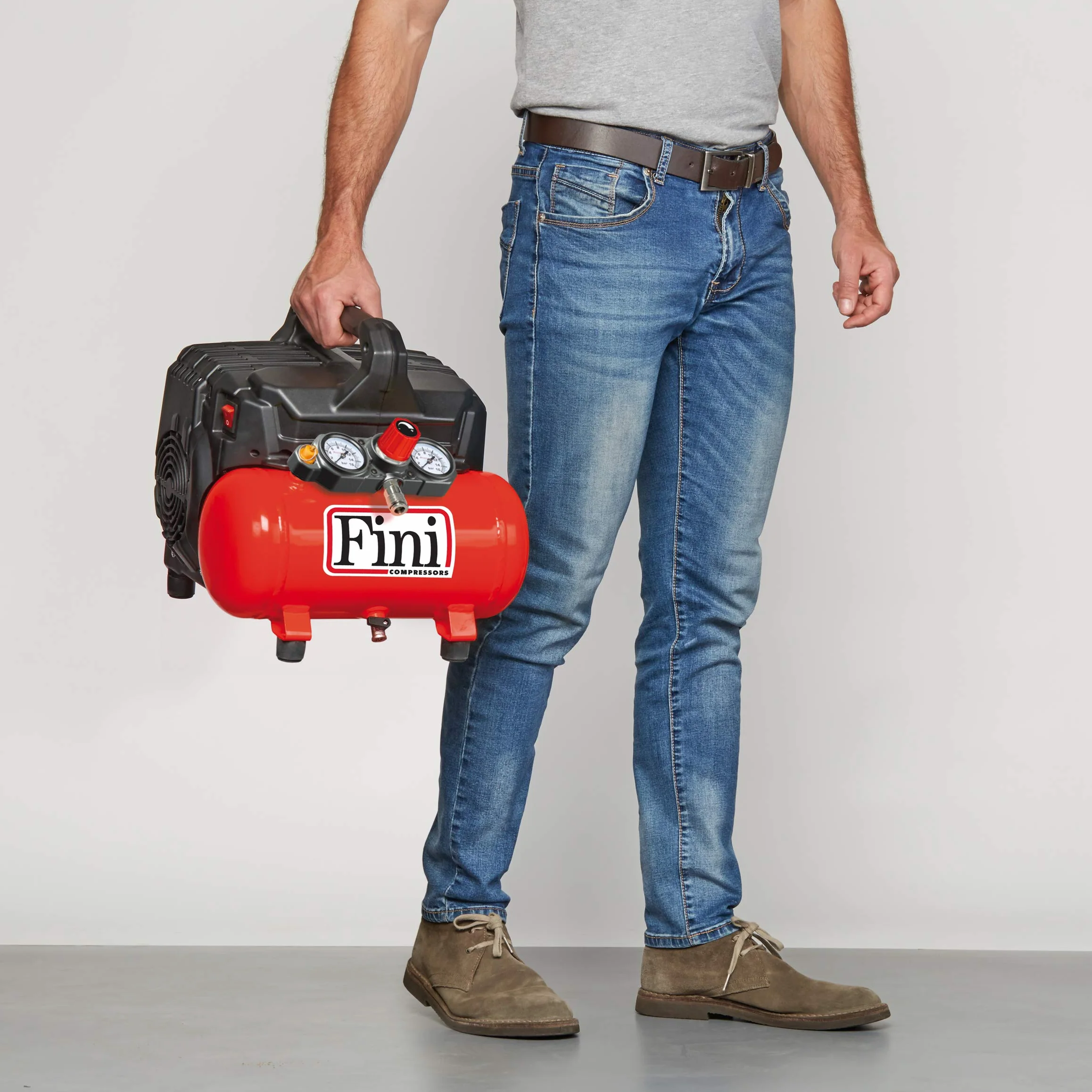Fini Siltek S/6 Compressore Silenzioso 2 Manometri (59 Db), 6L, 1.0 Hp, 8 Bar, 750 W, 230 V, Rosso, ‎37 x 37 x 37.5 cm 16.54 Kg