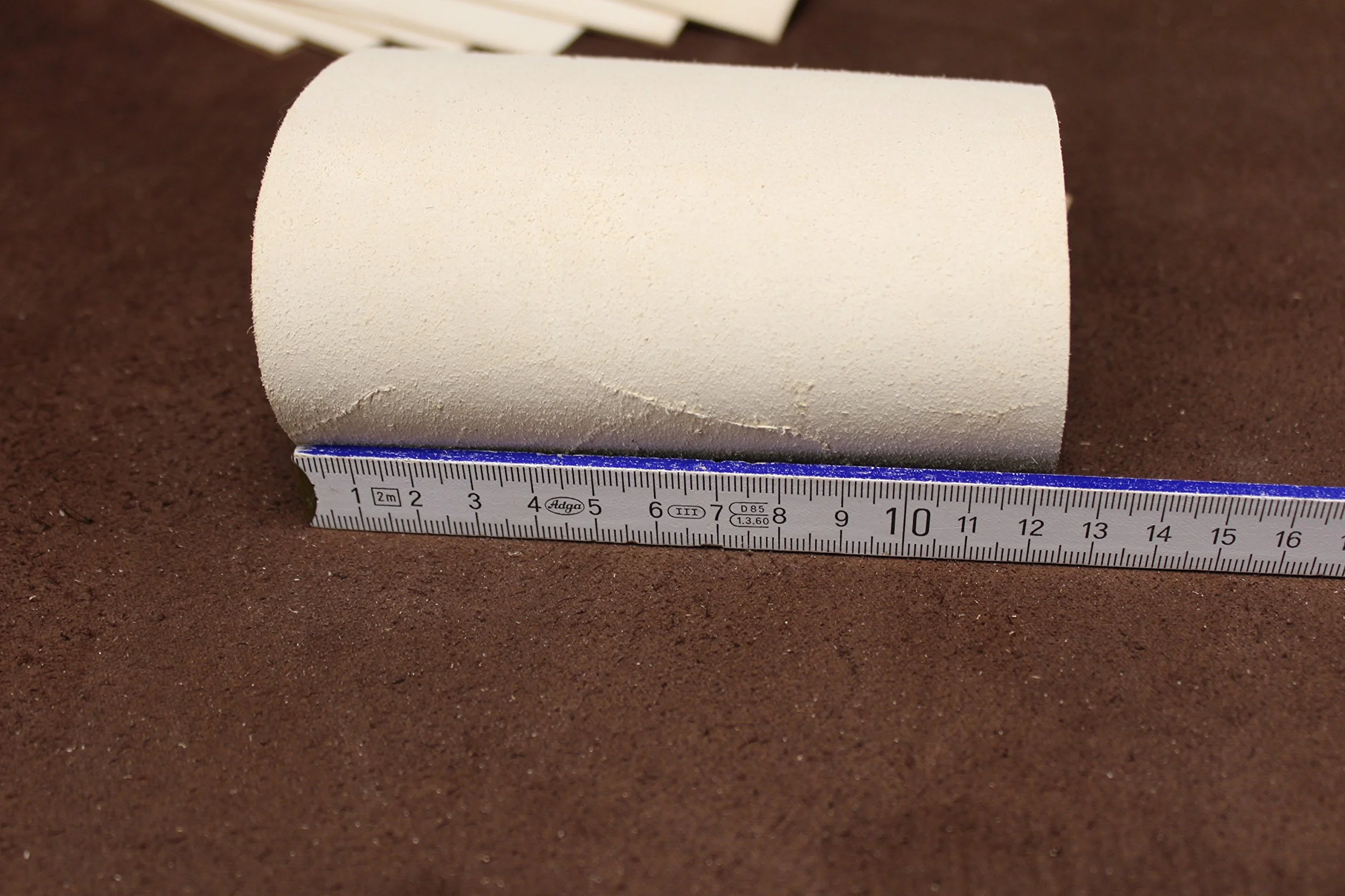 1 paio/2 pezzi, in pelle ca, 12 x 30 cm, pelle di vacchetta conciata al vegetale artigianale in pelle per molti usi: guanti e scaldamuscoli, tazza piccola tracolla e più realizzato in vera pelle