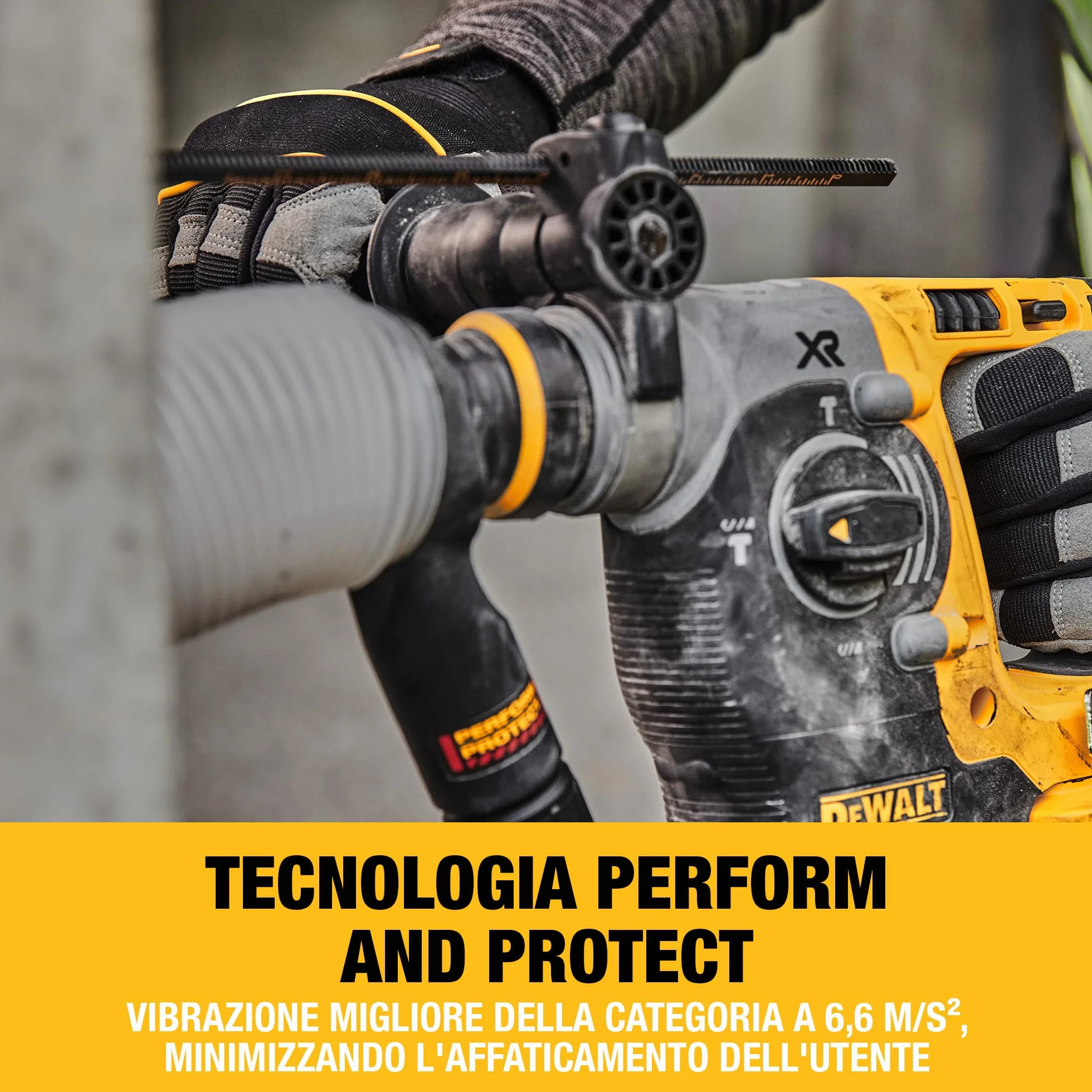 DEWALT 18V XR Trapano a Percussione Brushless 24mm SDS-Plus con 2 batterie da 5Ah, Caricabatterie Multi-Voltaggio XR e Kitbox TSTAK Heavy Duty, DCH273P2T-QW