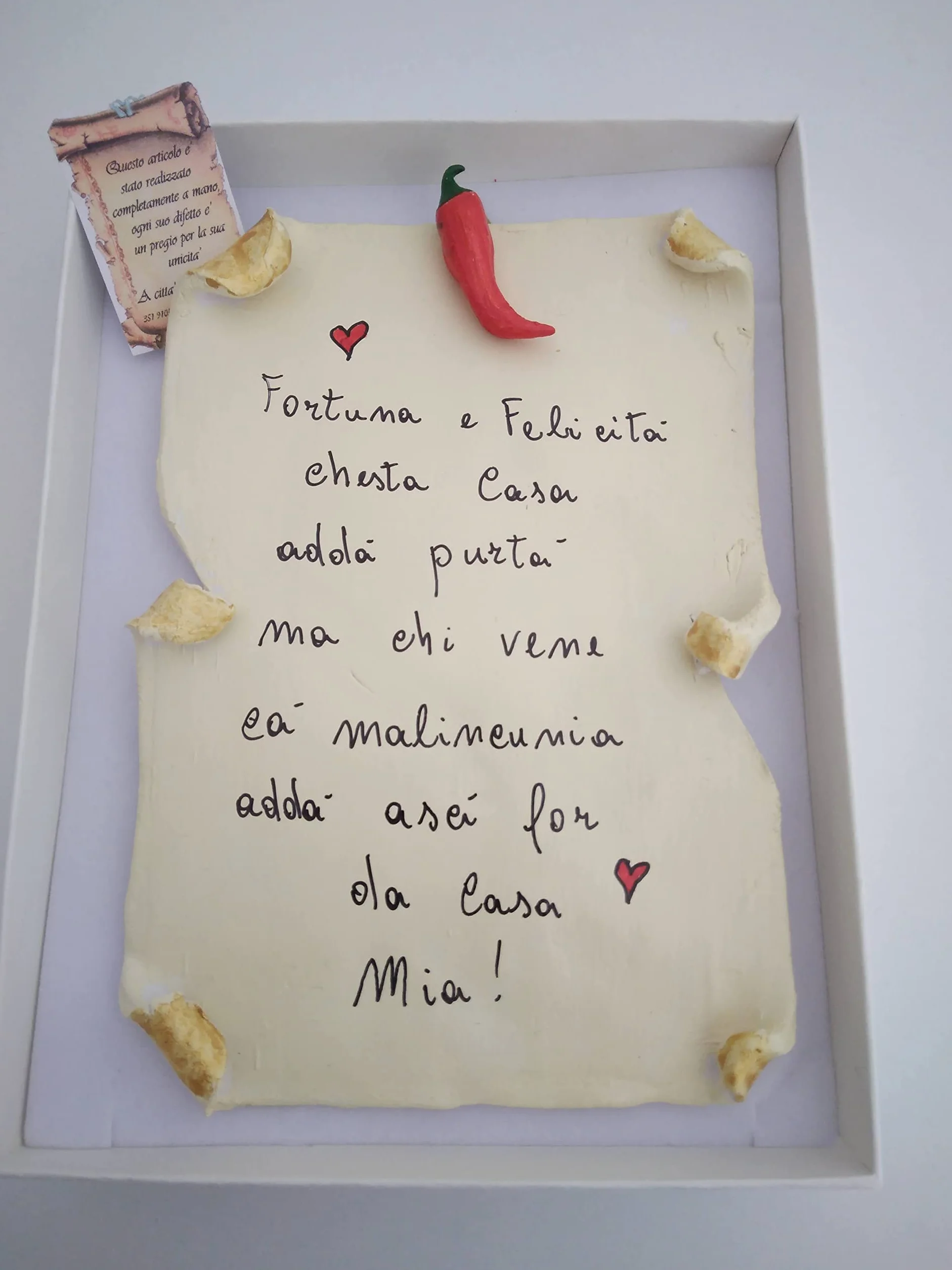 Pergamene da appendere Personalizzabili in Ceramica Fatte a Mano Made in Italy (Pergamena 1)