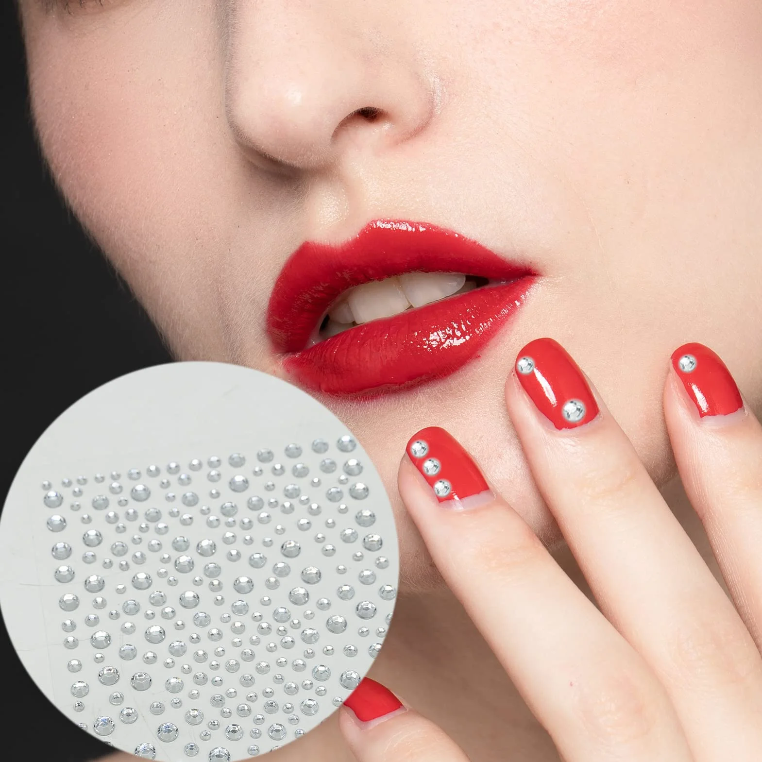 4 Fogli 1300 Pezzi Adesivi Strass, Autoadesivo Cristallo Strass Adesivo Telefono PC Decorazione Fai da Te Adesivi Acrilico Brillantini Glitter Gemme Rotondo di Perline