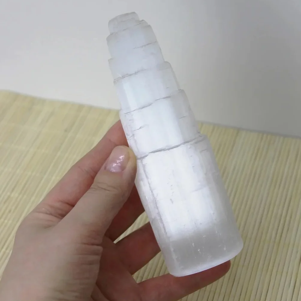 Torre di cristallo di selenite naturale 15cm Meditazione Cristallo decorazione
