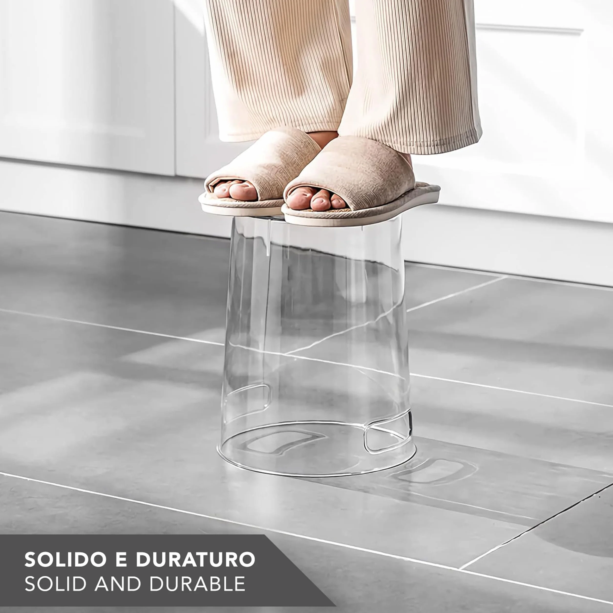 IPEA Cestino per la Carta in Plastica Trasparente - 22 X 19 cm - Design Minimal ed Elegante - Cestino Getta Carta Riciclaggio per Ufficio, Casa, Camera - Cesto Spazzatura per Scrivania, Tavolo