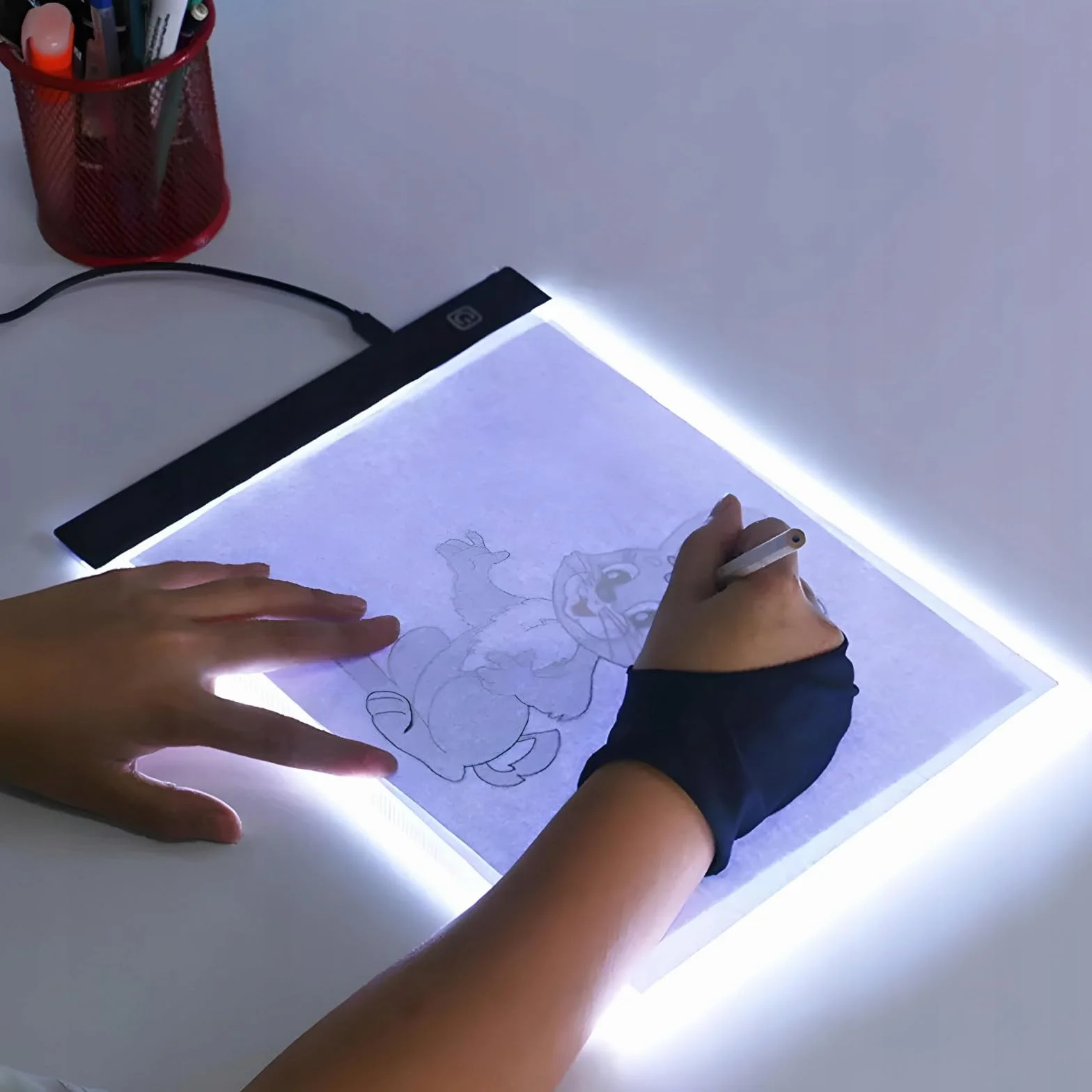 Retoo Tavoletta Luminosa da Disegno, Tavola A4 LED con cavo USB, Lavagna per Disegnare, Light Pad, per Animazione, Schizzi, Progettazione, Disegno, Piastra Portatile, Ultra Sottile 4 mm, Bianco