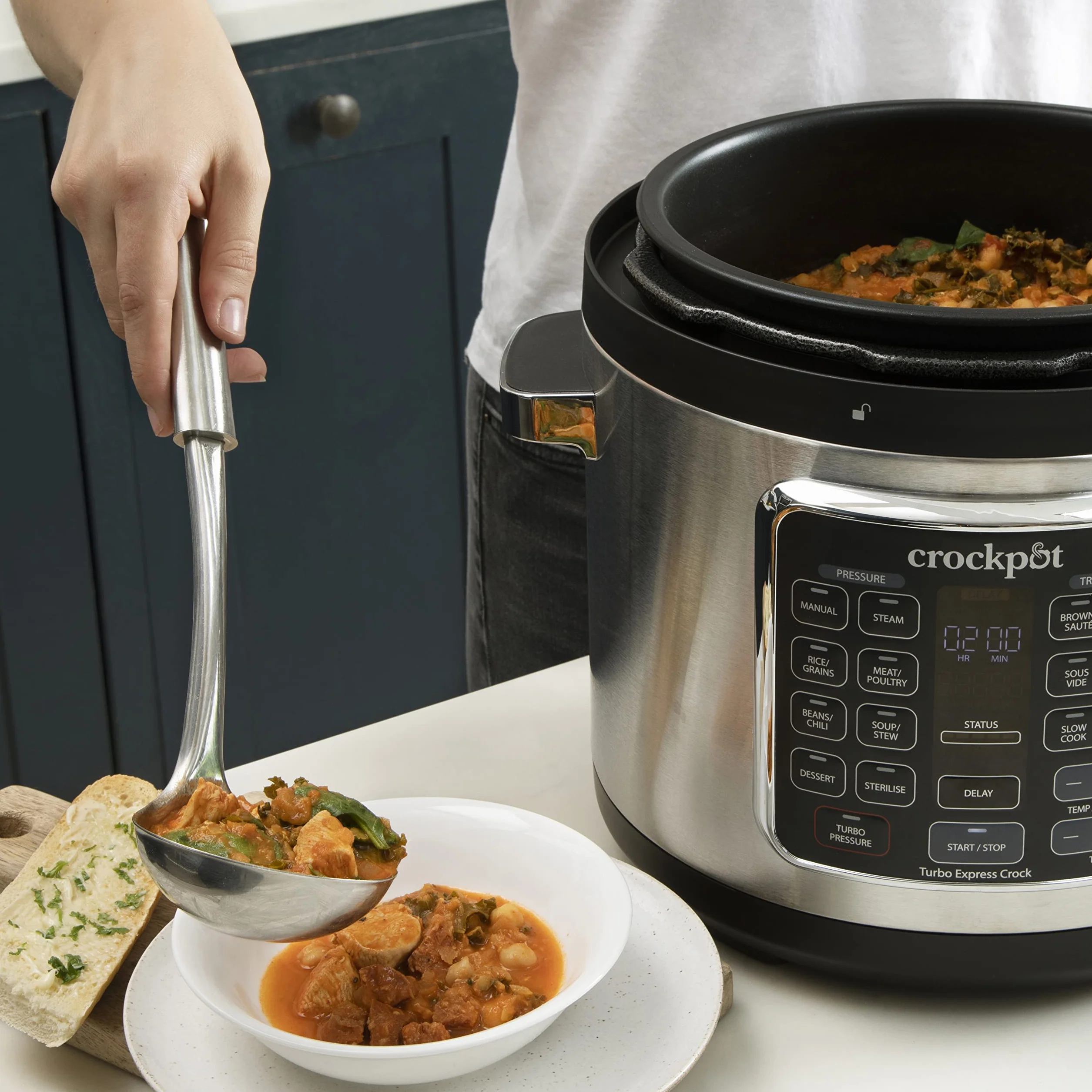 Crock-pot TURBO Express MultiCooker 5.6l, 6 Persone,Programmabile,14 funzioni pre-impostate,Cottura a Pressione, Vapore,Slow Cooker,Rosolatura,Sous Vide,Bollitura,Sterilizzazione,Yogurt,1400W,Argento