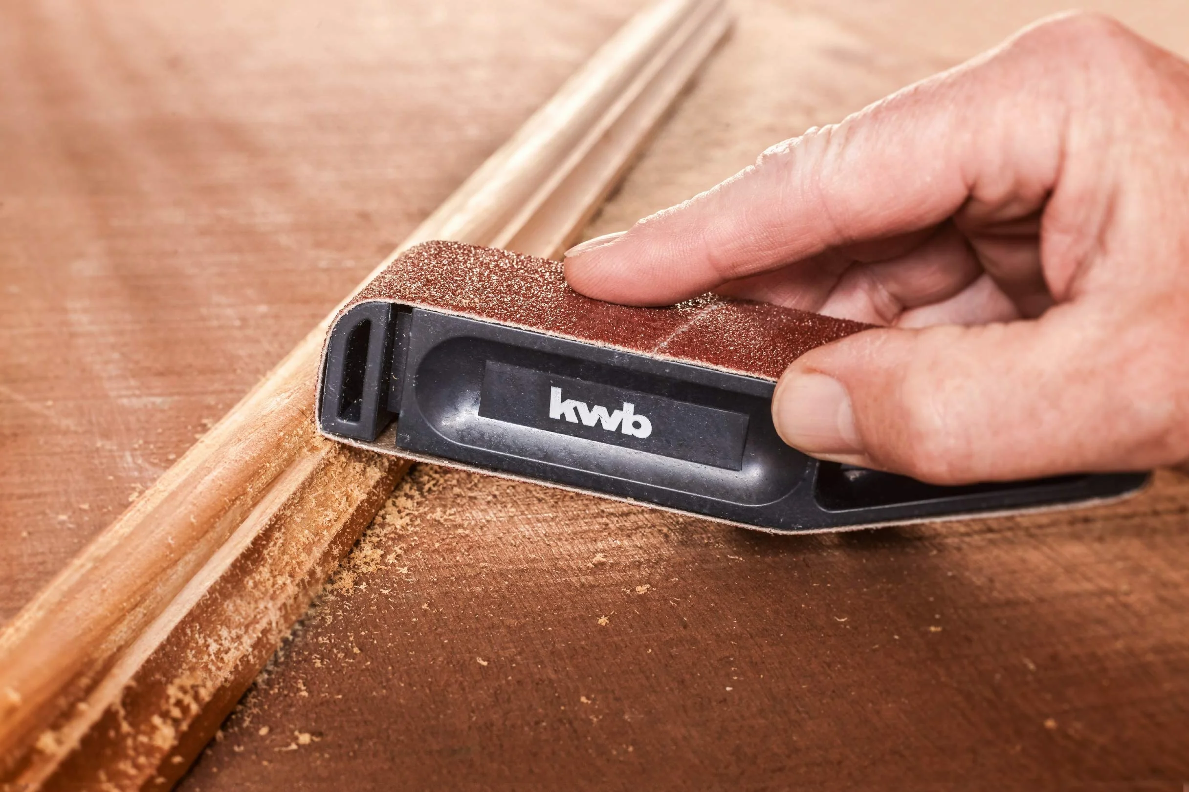 kwb Levigatrice manuale 40 x 303 mm/utilizzabile con diversi tipi di nastro abrasivo