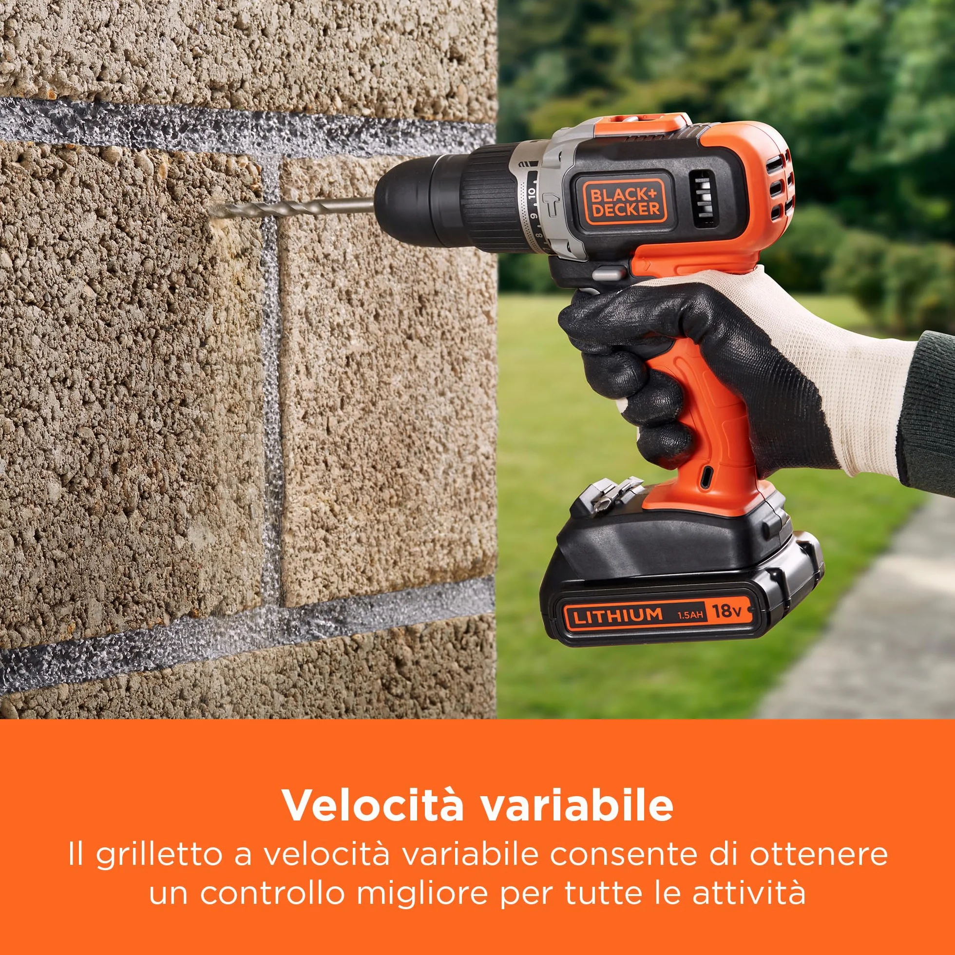 BLACK+DECKER Trapano a percussione a batteria da 18V a 2 velocità con due batterie da 1,5Ah e caricatore da 400mA, coppia di 45Nm, luce da lavoro a LED, BCD003C2K-QW