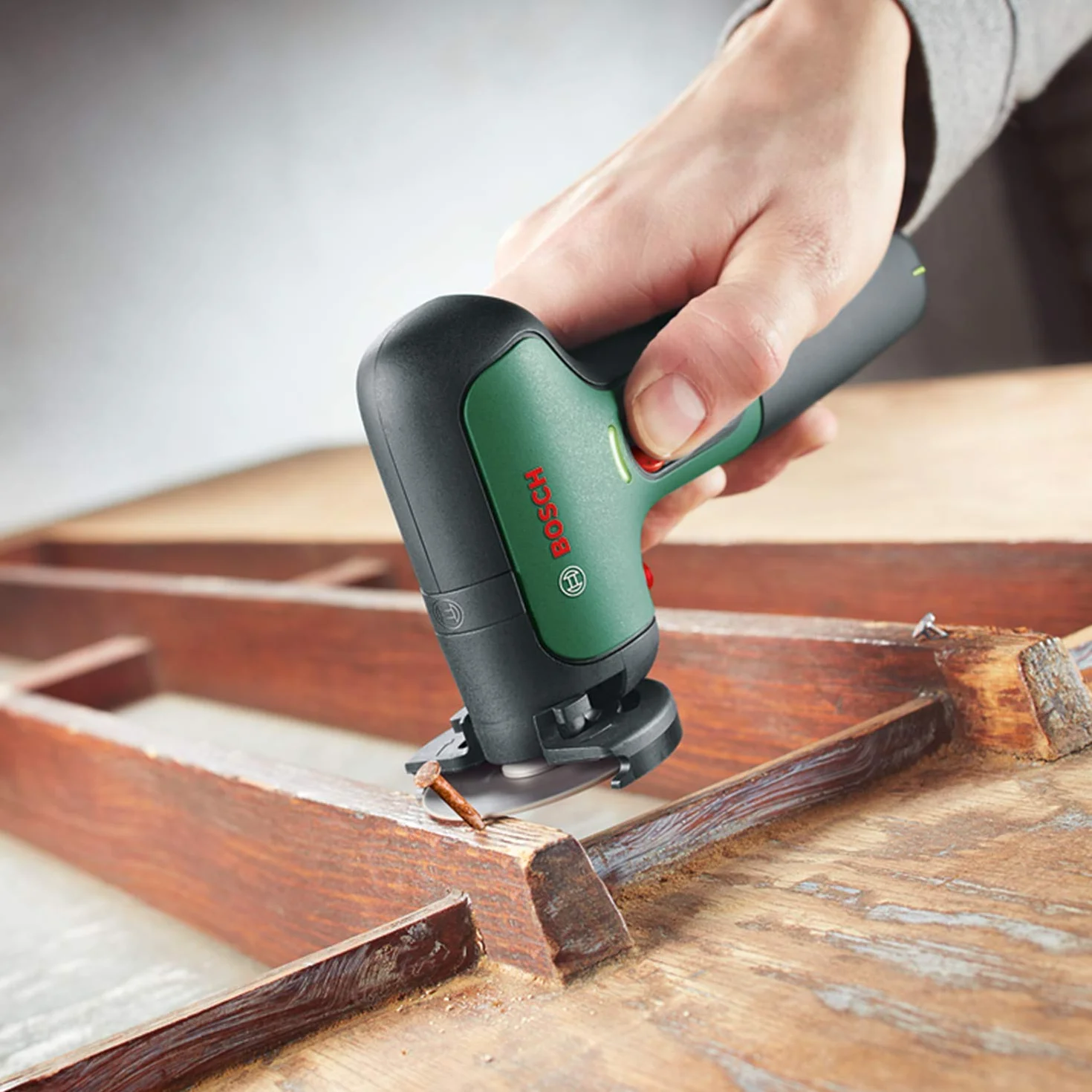 Bosch EasyCut&Grind Utensile a batteria 2.0 Ah 7.2 Volt