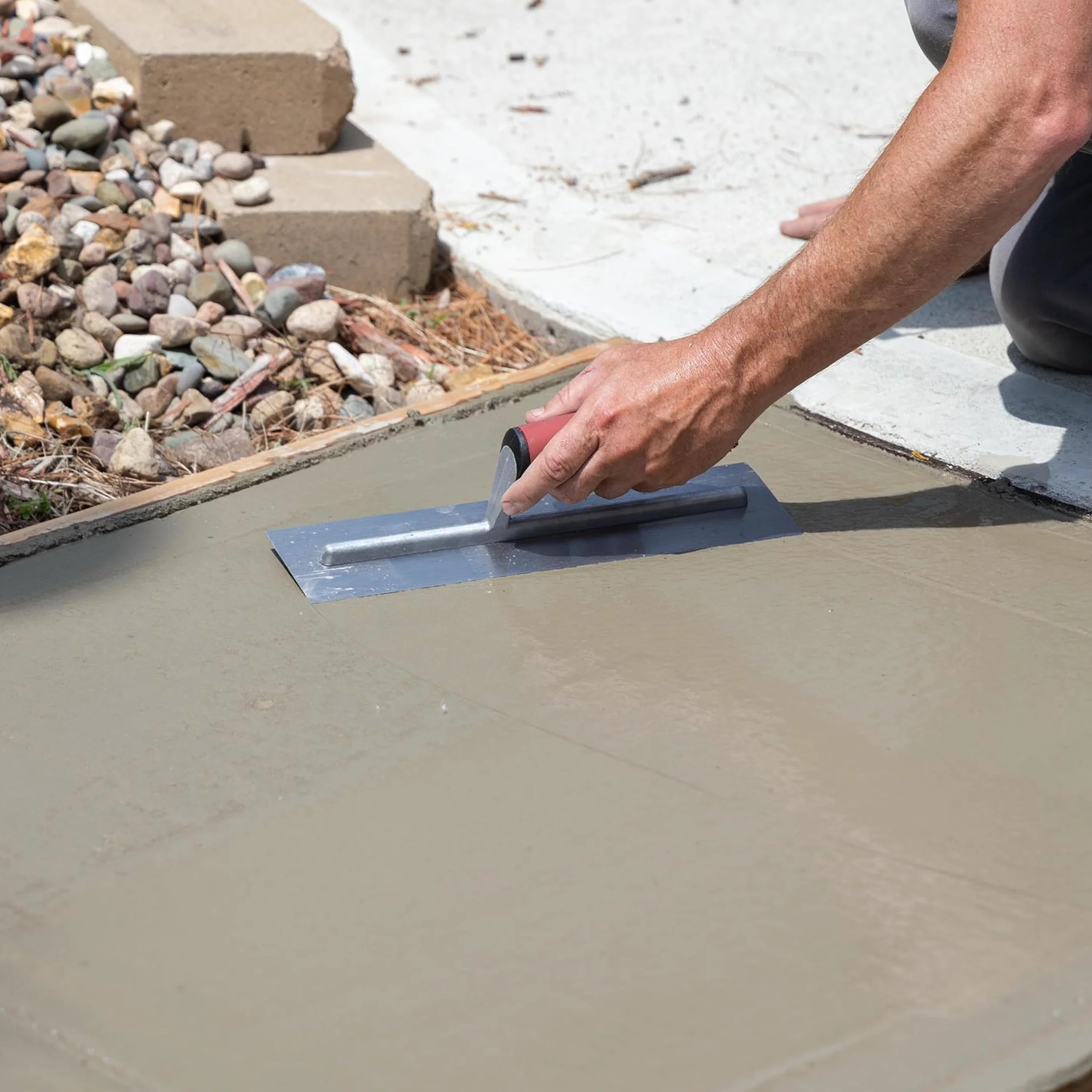 MARSHALLTOWN 11103 Cazzuola per Lisciare-Impugnatura SoftGrip, Acciaio al Carbonio, 356x102 mm, Argento