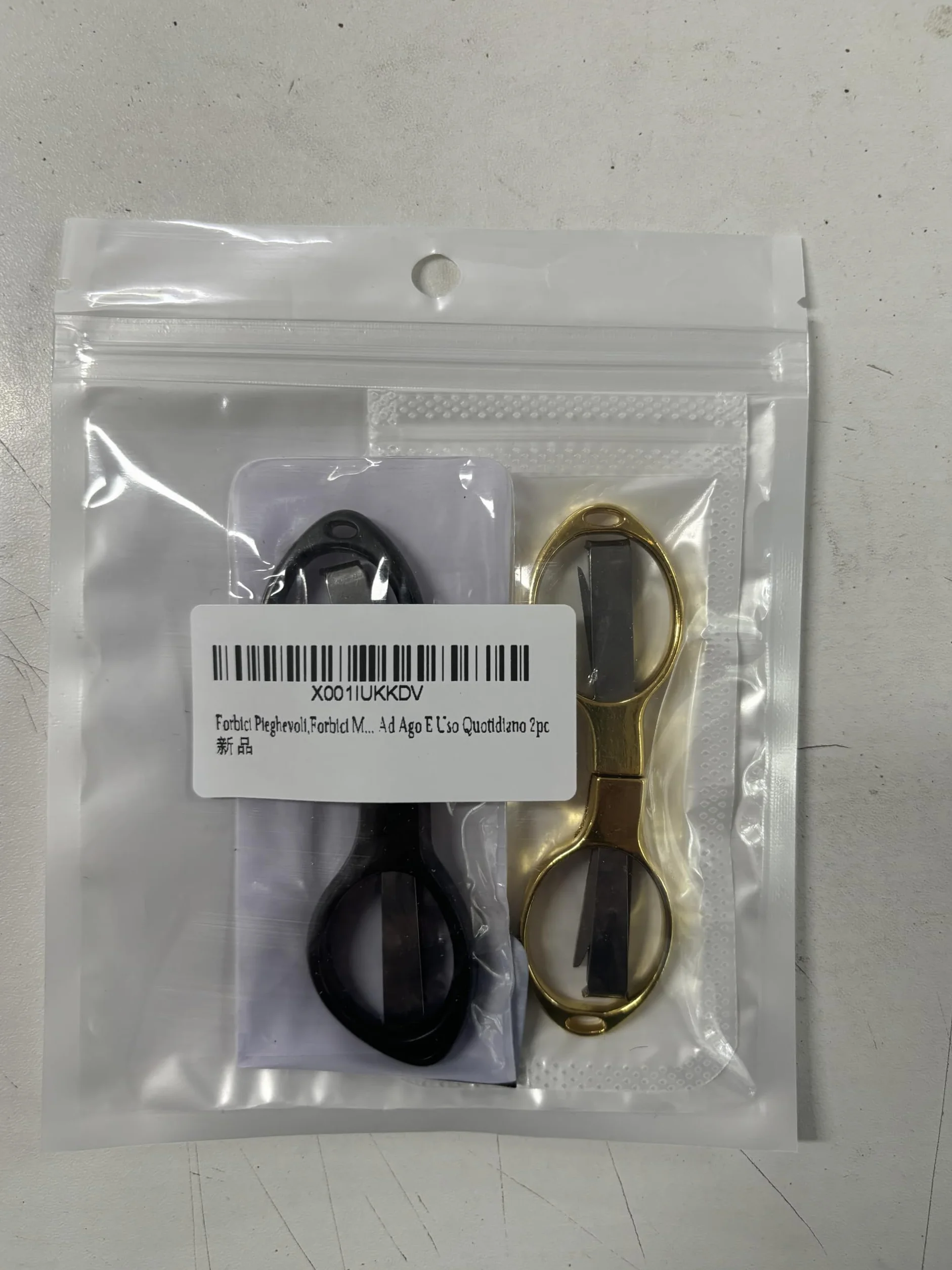 Forbici pieghevoli portatili,Forbici da viaggio di sicurezza,Mini forbici pieghevoli,Pesca,Lavoro ad ago e uso quotidiano,Oro,Nero,2PCS