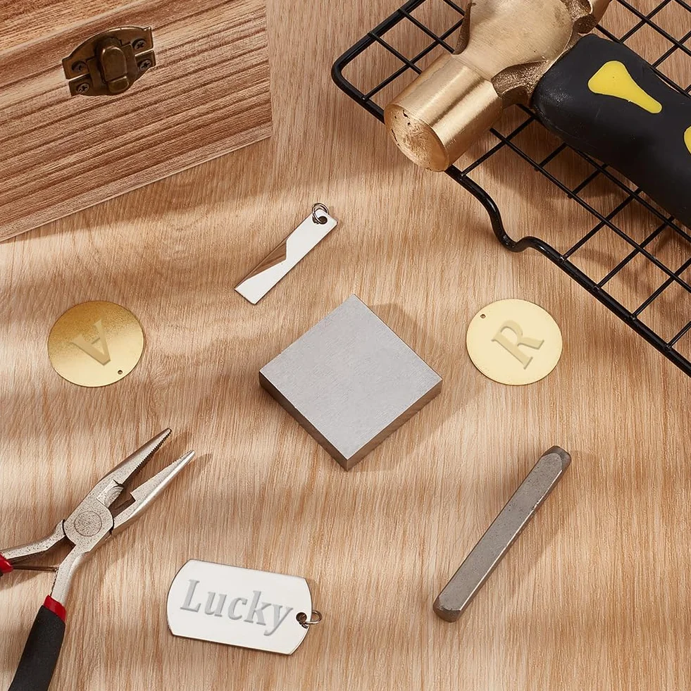 UNICRAFTALE 1 blocco quadrato per banchi da lavoro in acciaio incudine, strumento piatto per gioielli in metallo, per la creazione e riparazione di punzonatura, attrezzi DIY