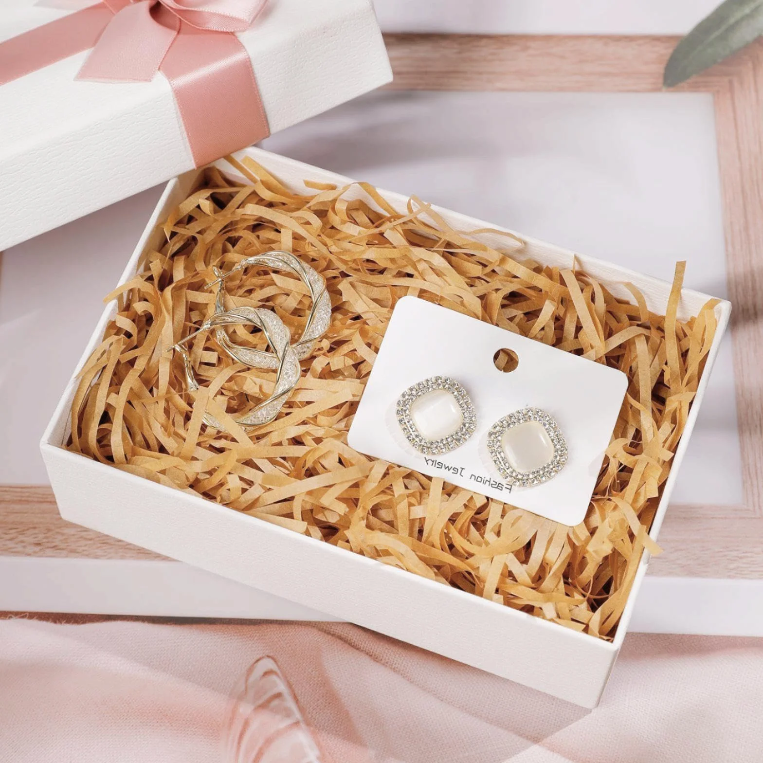 Carta Tagliuzzata 500g Marrone per Regali Cesti Confezioni Scatole
