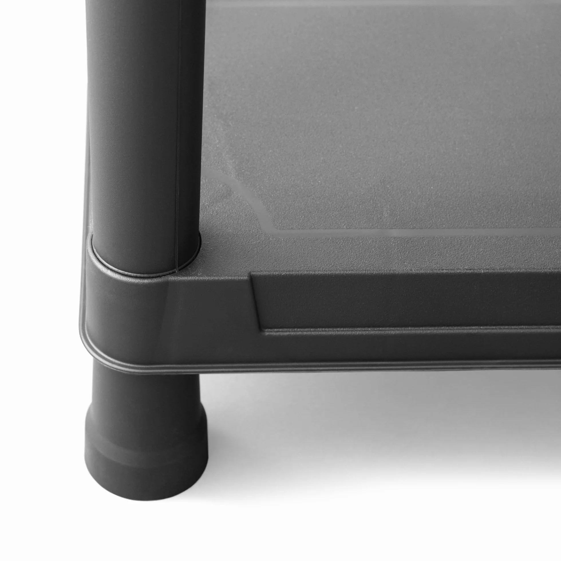 Toomax Universal 63-4 Scaffale salvaspazio a 4 ripiani in plastica resistente nera 60x30x138h cm, struttura componibile da garage, cucina o esterno, ideale per organizzare attrezzi e utensili