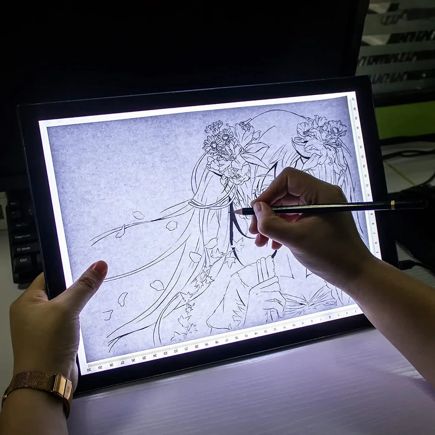A4 LED Copy Board Super Thin Light Box Drawing Pad Tracing Table USB Cable with Brightness Adjustable for Artists, Animation,Drawing, Sketching, Animation, X-ray Viewing（Senza penna）