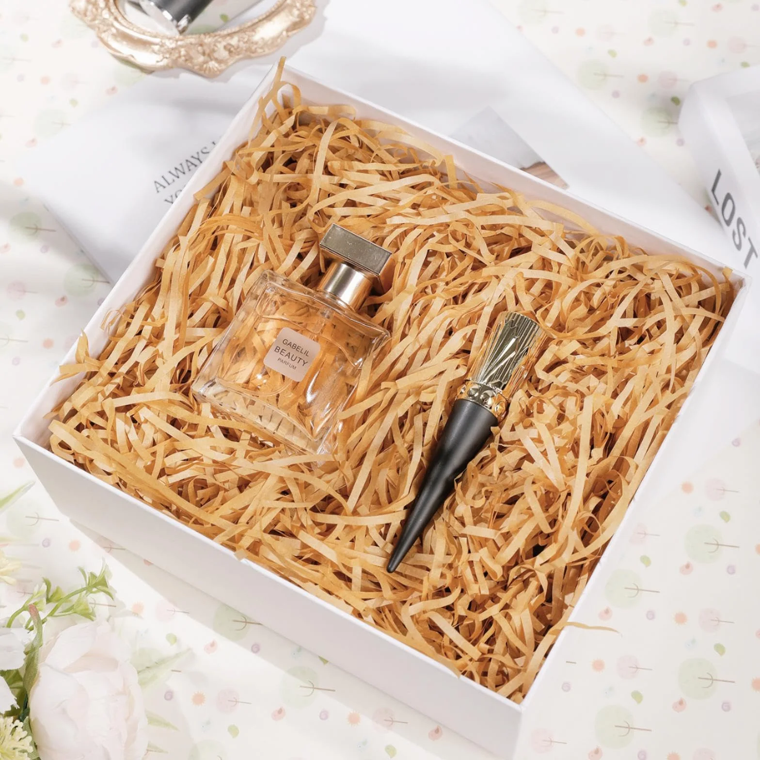 Carta Tagliuzzata 500g Marrone per Regali Cesti Confezioni Scatole