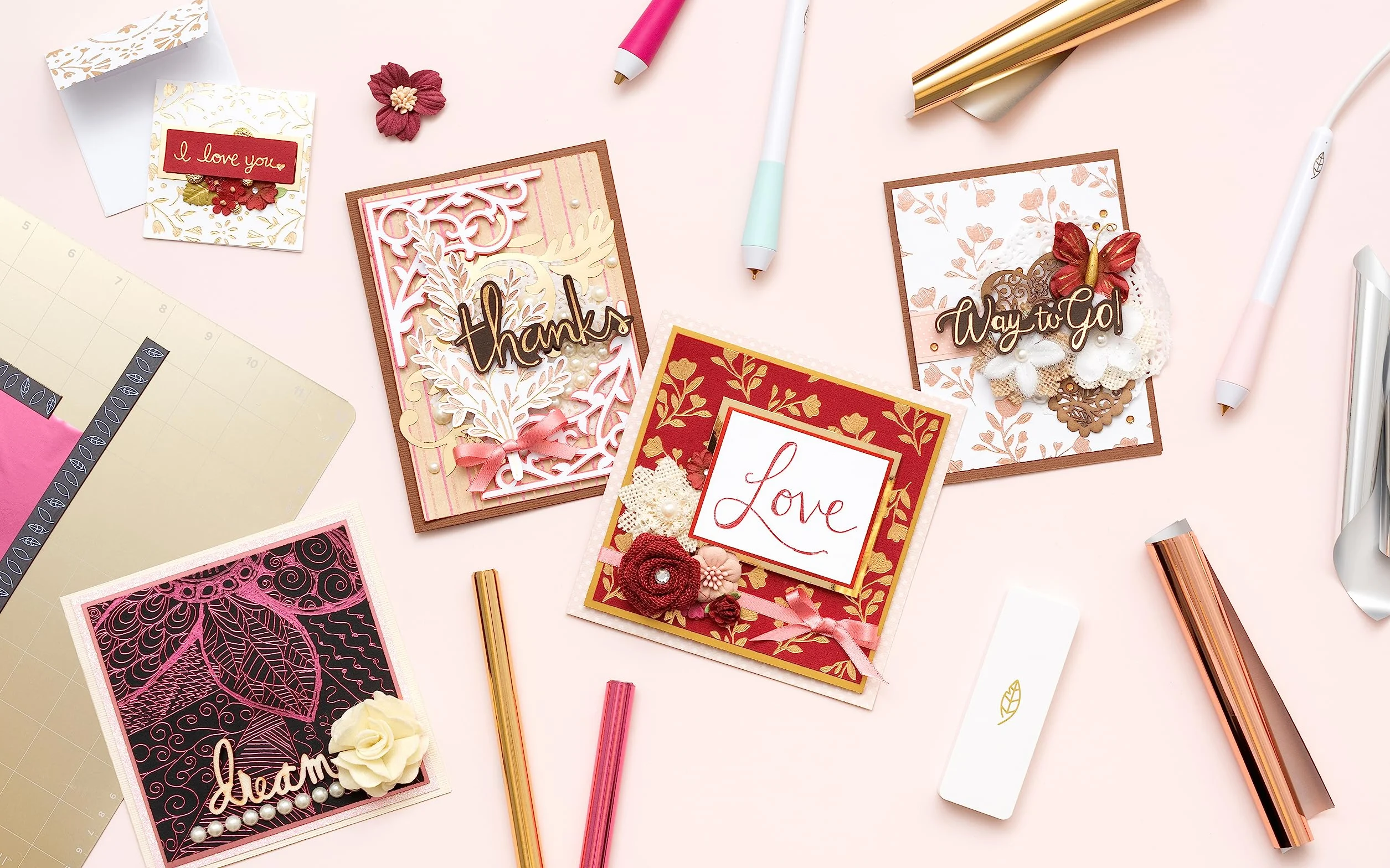 We R Makers Foil Quill Toner Reactive Foil Gold Finch (Oro) - 15 Fogli di Trasferimento Carta Stagnola di 30,5 x 30,5 cm - per Plotter da Taglio, Scrapbooking, Creazione di Biglietti & Fai da Te