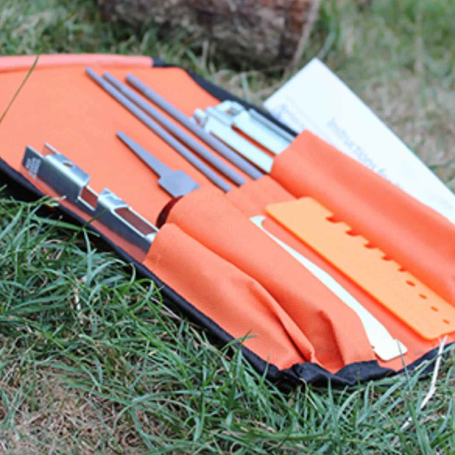Kit di Lime per Affilare le Motoseghe, 10x Lima Universale per Catene, Strumenti Abrasivi, Con Lima Rotonda 5/32“ 3/16” 7/32” + Piatta + Impugnatura + Calibro di Controllo, per Tutte Le Motoseghe
