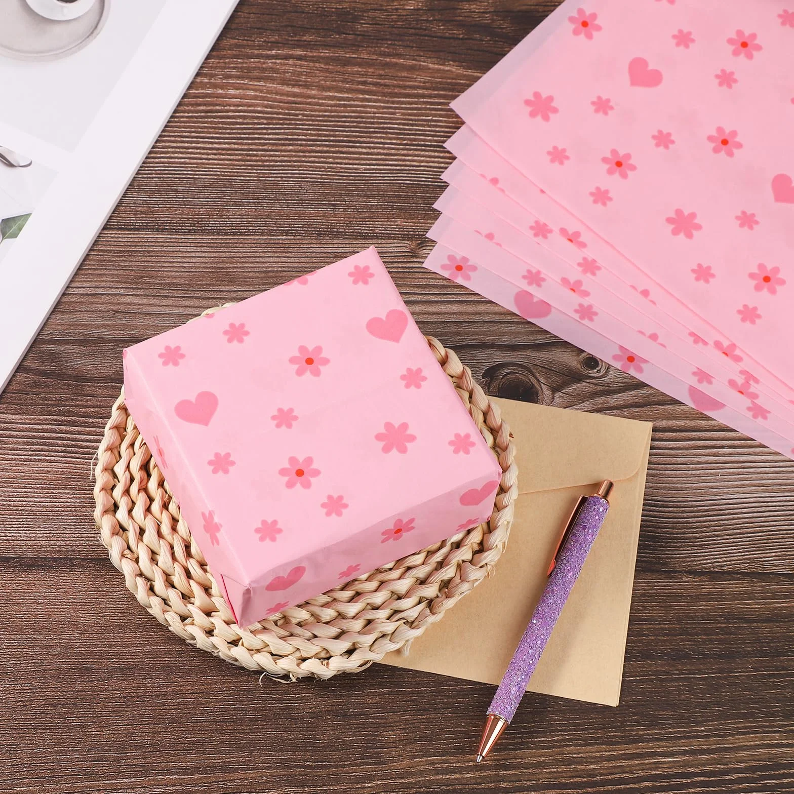 XIHIRCD 30 Fogli Carta Velina con Fiori a Forma di Cuore, 50x35cm, Rosa, Carta per Avvolgere Regalo, Decorativo Per Natale, San Valentino, Compleanni, Matrimonio