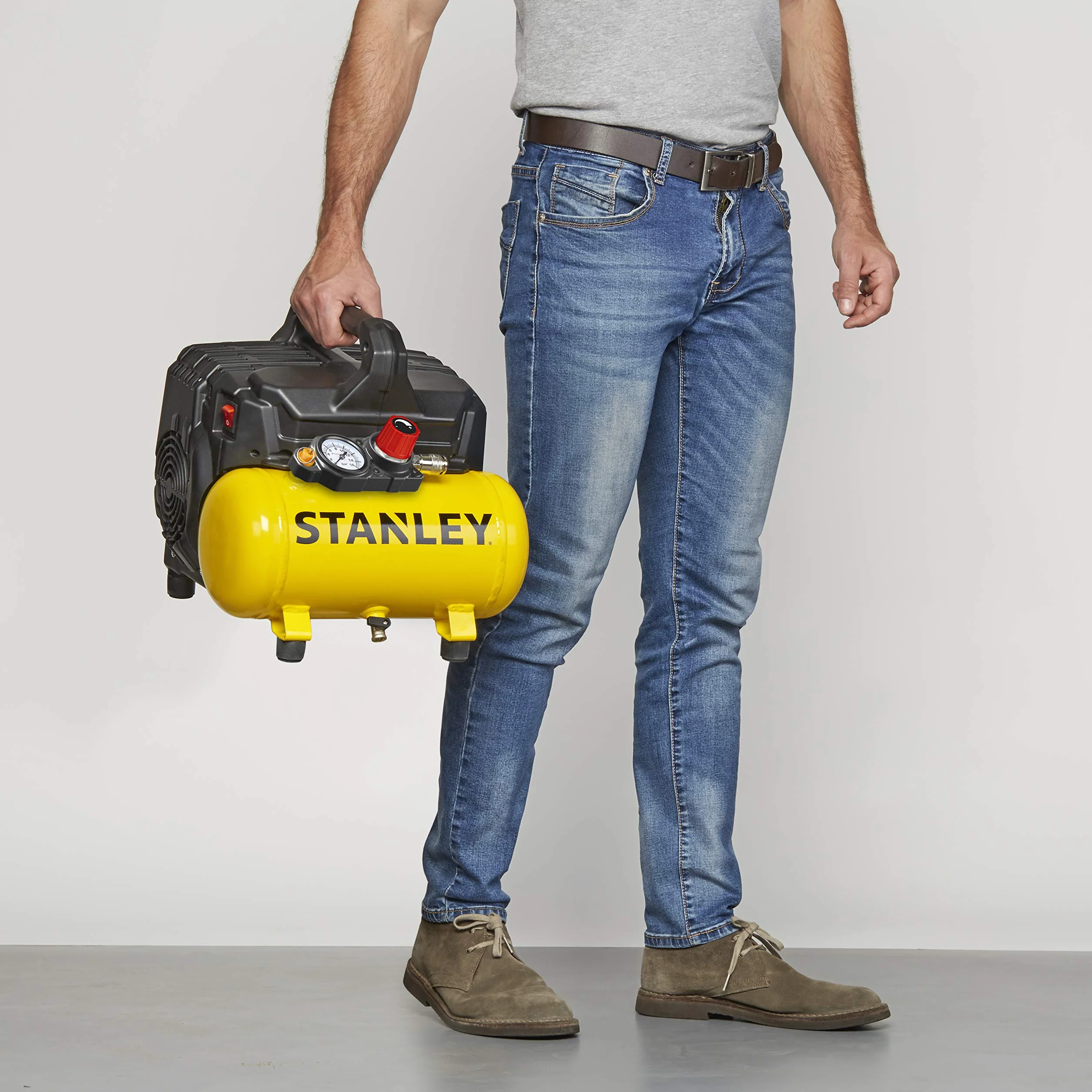 STANLEY Compressore Aria Portatile DST100/8/6 8 Bar 6L Silenziato Senza Olio 105L/Min