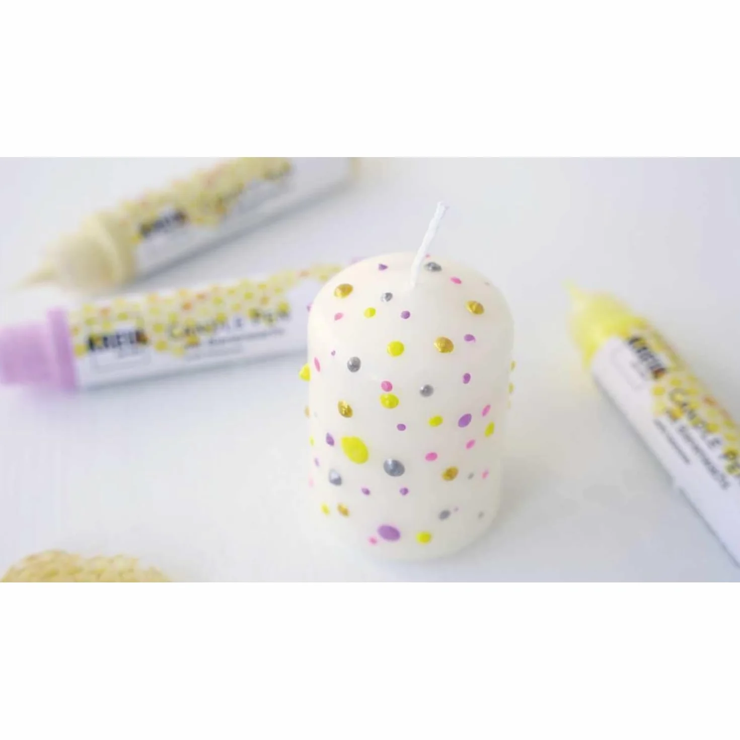 KREUL 49714 - Penna per Candele, Oro, 29 ml, Penna per Candele con Punta fine, Vernice con Cera d'api per Decorare e dipingere Le Candele