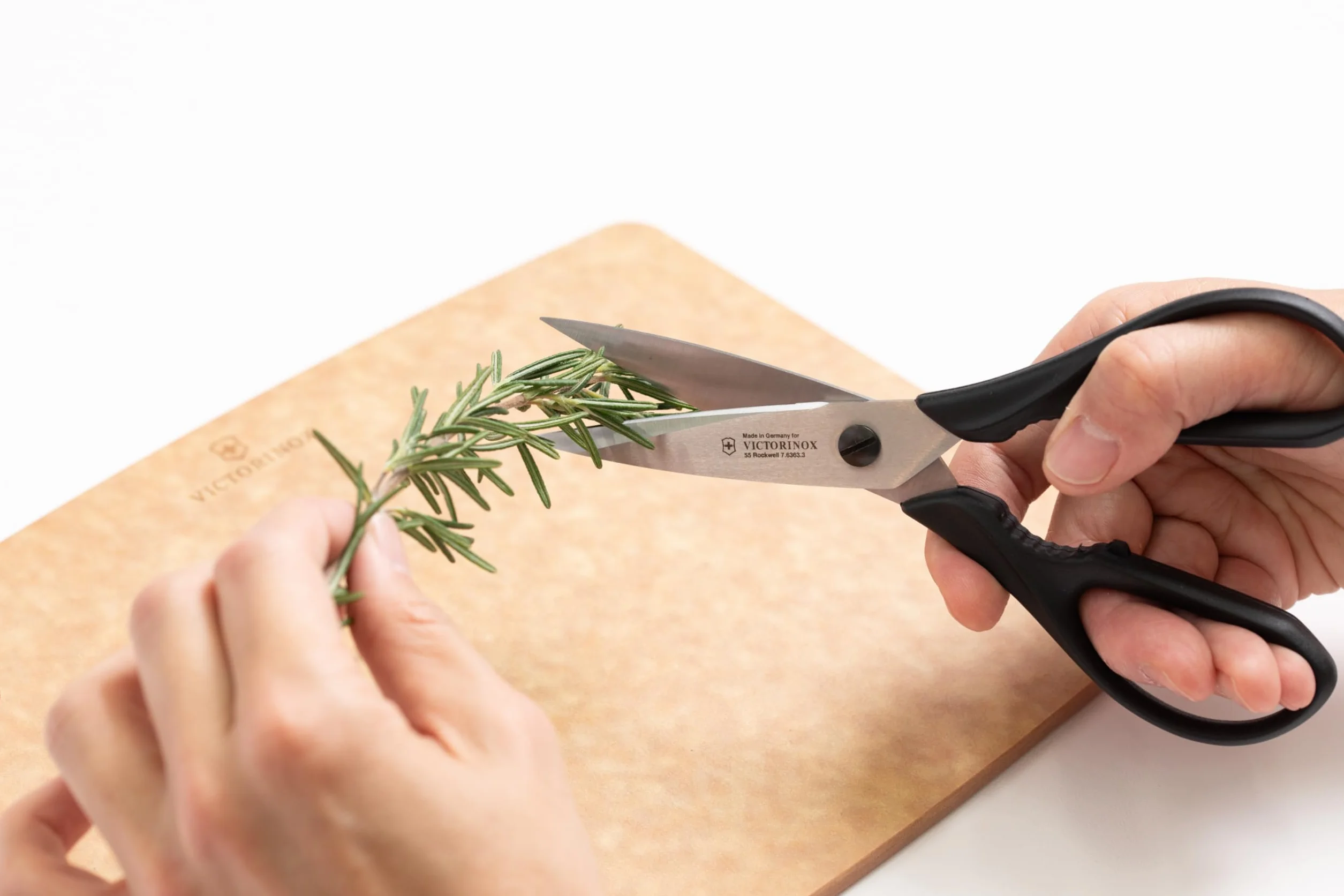 Victorinox, Forbici da Cucina Universali, in Acciaio Inox, Nere