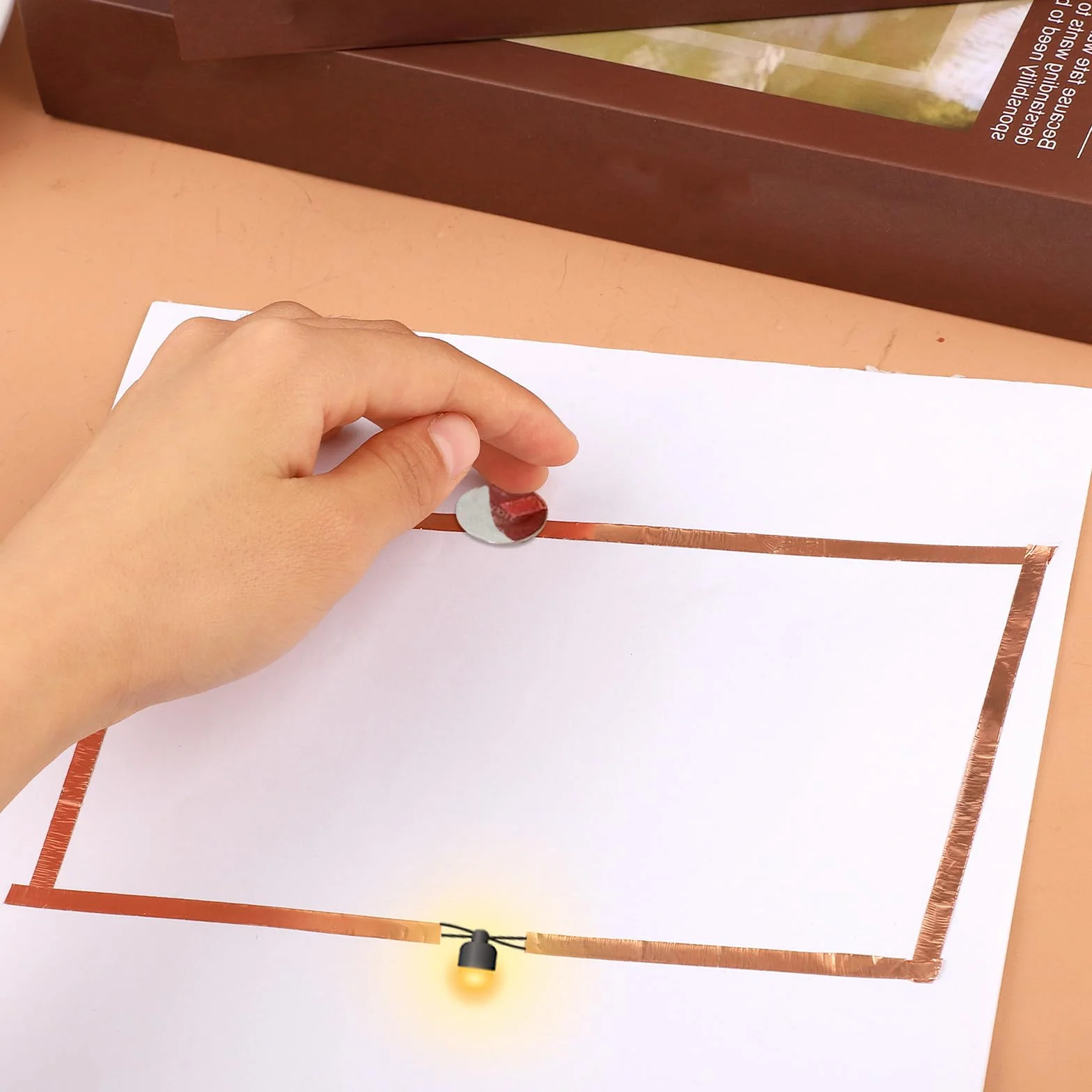 NQEUEPN 2pz Kit Nastri Lamina Rame per Vetrate Colorate, 5mmx20m Nastro Biadesivo Conduttivo con Raschietto Plastica Forniture per Schermatura EMI Riparazioni Elettriche Silenziatori per Chitarra