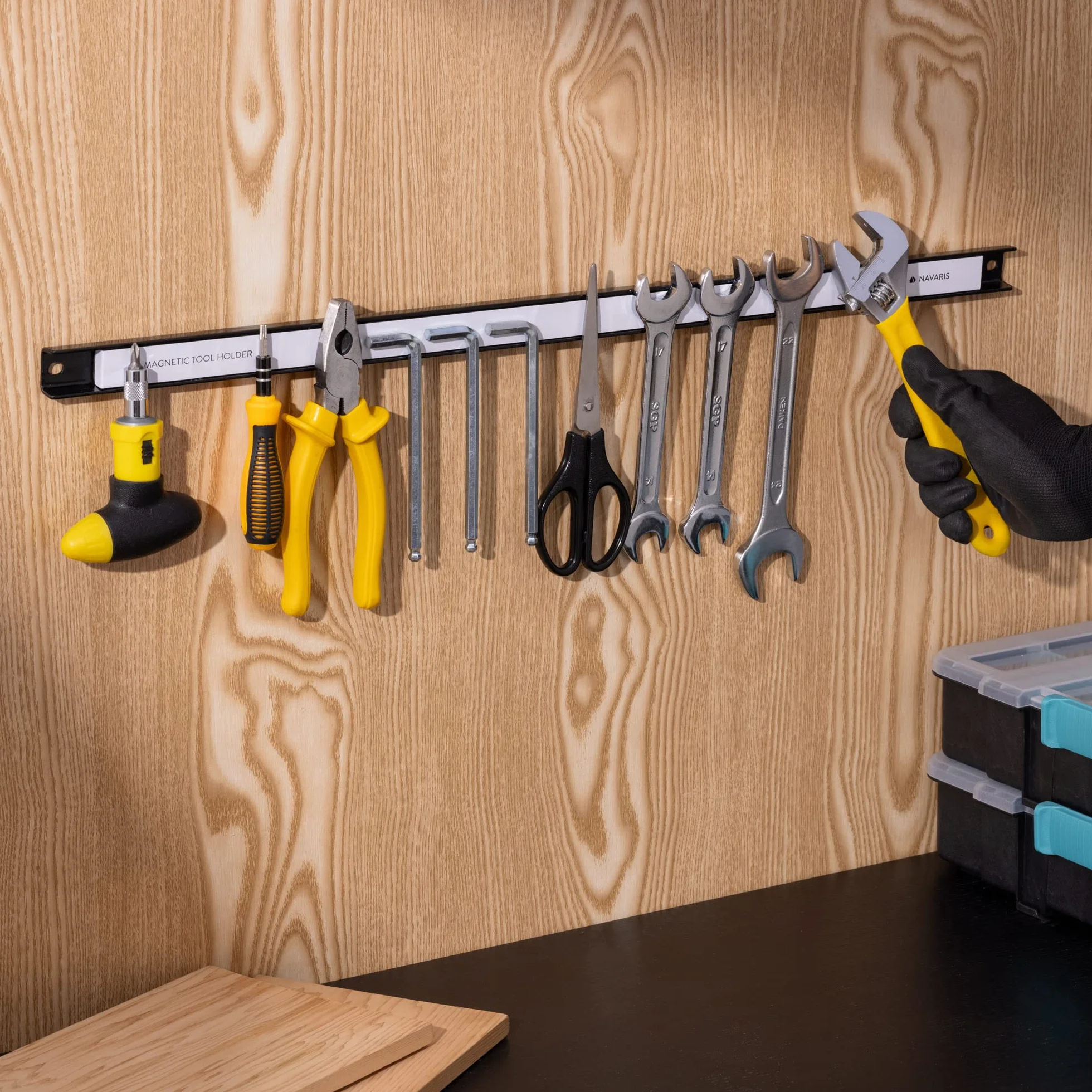 Navaris 3x Porta attrezzi magnetico - Portautensili barre 60 cm - Set pannello porta utensili da parete - Aste magnetiche supporto per garage officina