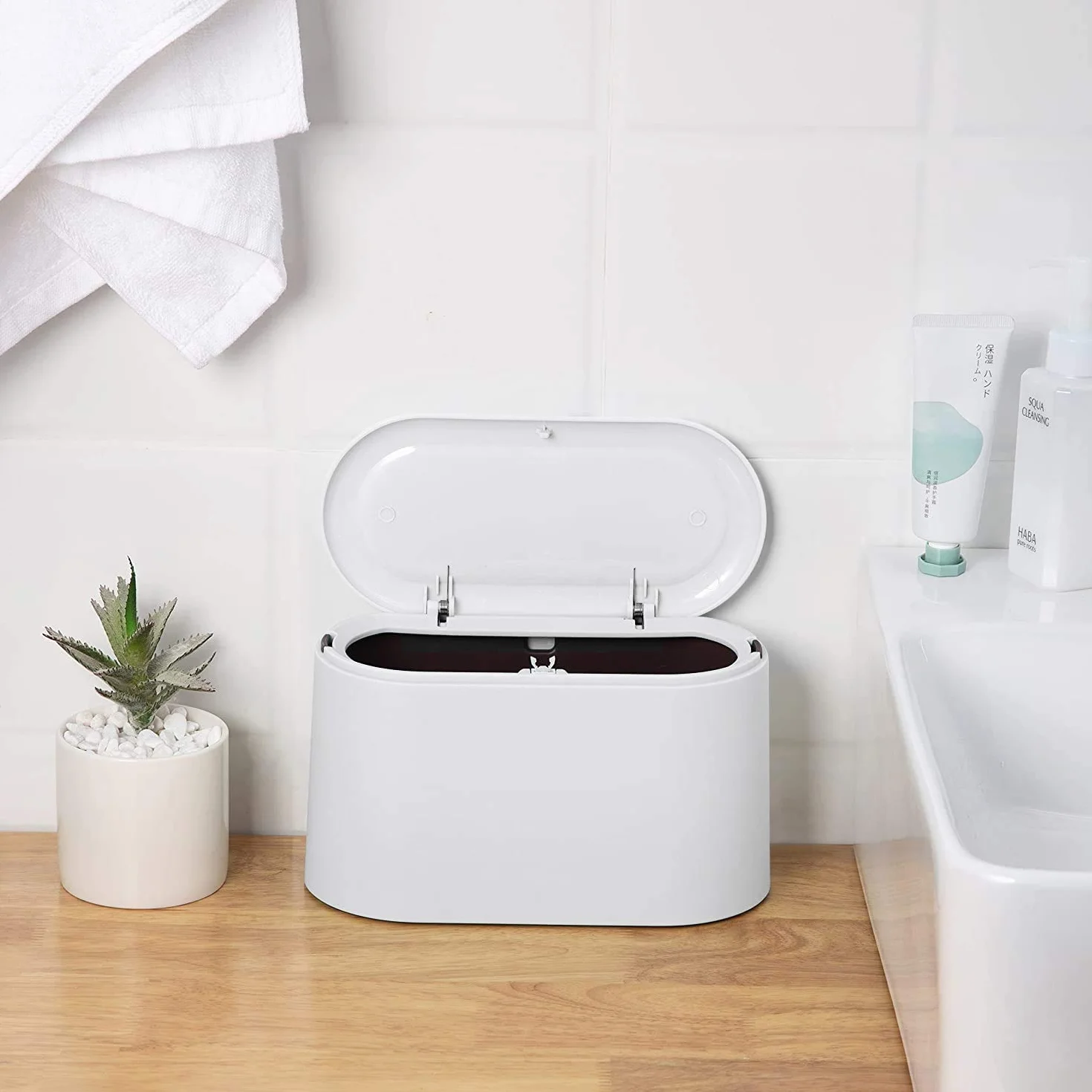 JEEZAO Mini Cestino da Scrivania, Bidone Spazzatura con Coperchio a Molla a Spinta per Cucina Camera Bagno,Contenitore per Alimenti per Animali Domestici