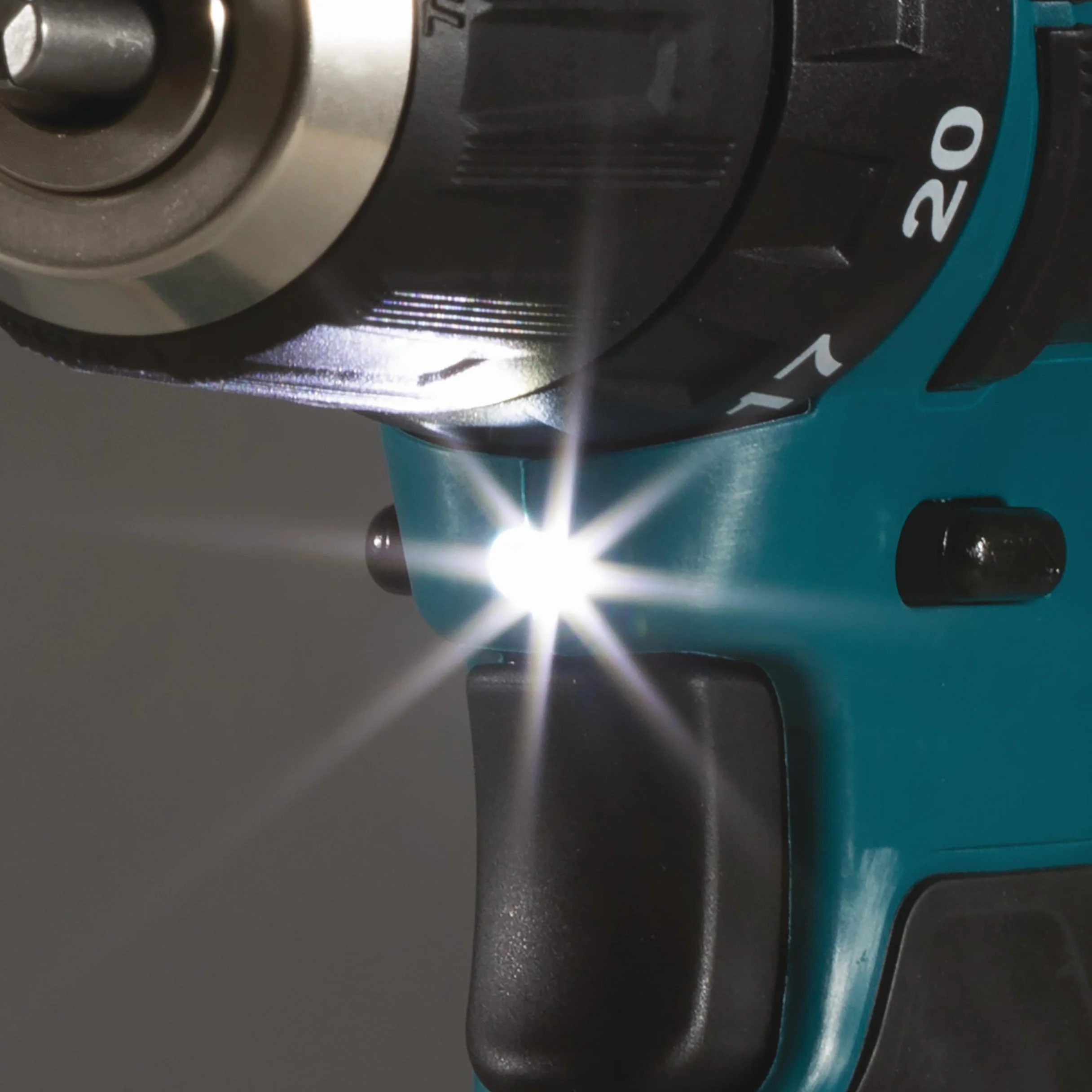 Makita HP333DSAX, trapano a percussione a batteria 12V max./2,0 Ah, 2 batterie + caricabatterie in valigetta