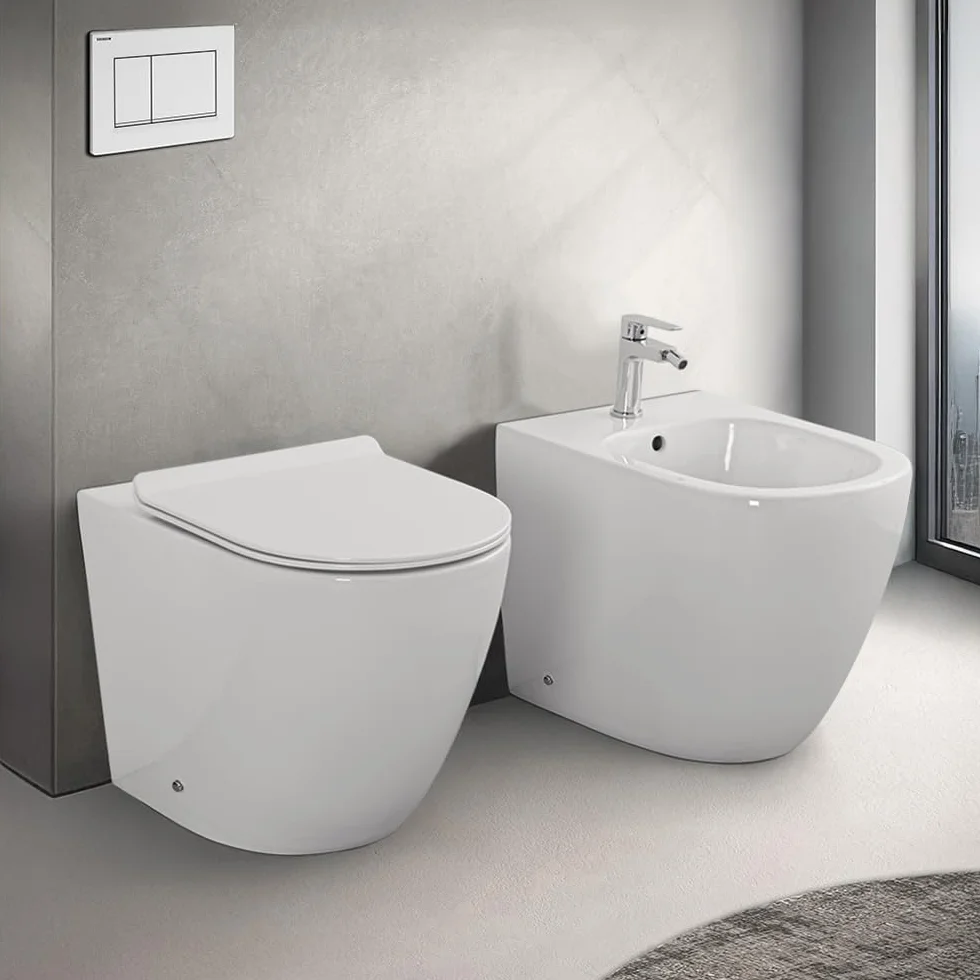 Coppia Sanitari Filo Muro Rimless Bianco Design Moderno Copriwater Chiusura Soft-Close