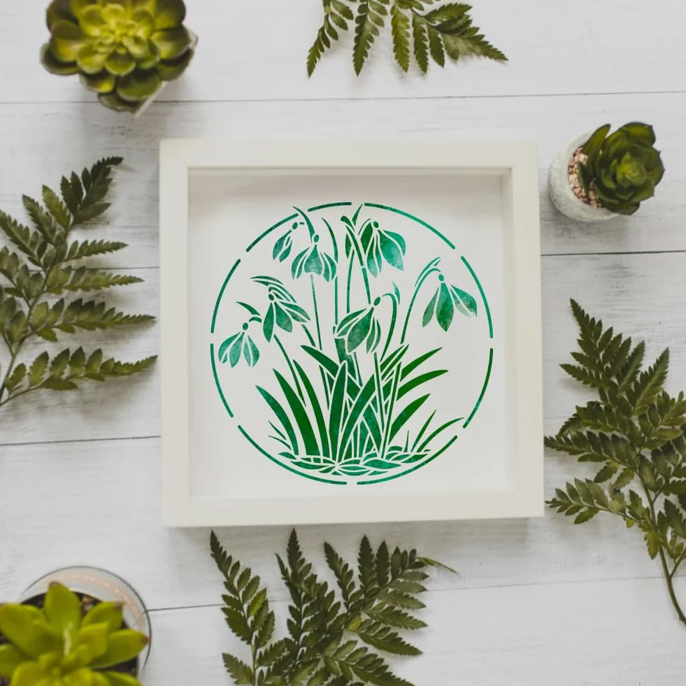 NBEADS Stencil per Pittura Floreale di Bucaneve, Stencil per Diario Floreale Stencil per Arte e Artigianato Scavati Modi l'i Riutilizzabili In PET per la Pittura Fai da te Scrapbook Wall Art, 30x30cm