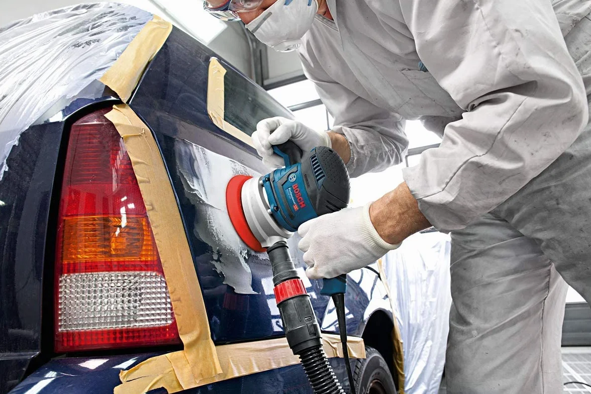 Bosch Professional Levigatrice rotorbitale GEX 40-150 (incl. impugnatura suppl., contenitore raccoglipolvere, ⌀ platorello 150 mm, foglio in rete abrasiva M480, adatt. per aspirazione, in L-BOXX)