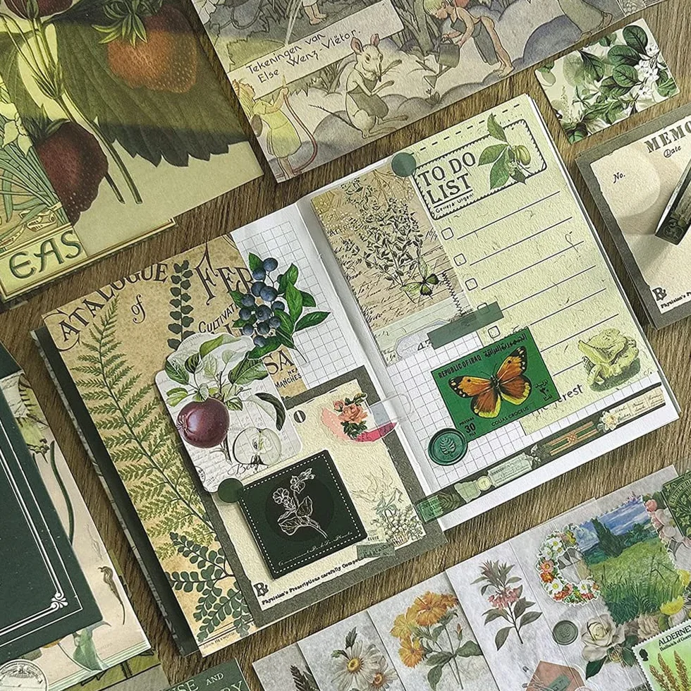 Irayin Set di Accessori per Scrapbook Vintage, 125 Pezzi Estetici Bullet Junk Journaling con Griglia A6, Album da Viaggio, Regalo Fai da te per Ragazze e Donne (Verde)