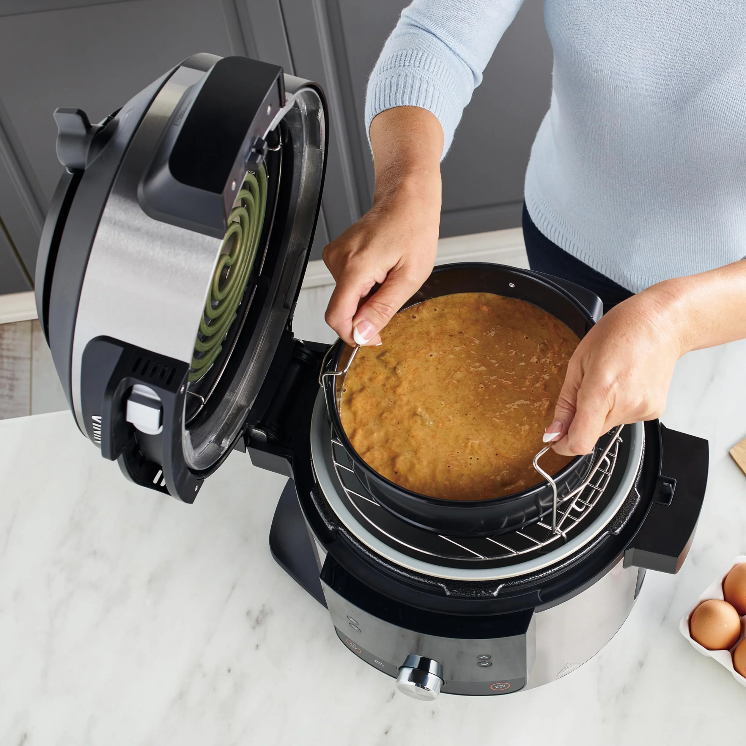 Ninja Foodi MAX Multicooker, Coperchio SmartLid, 12 Funzioni, Cottura Intelligente, 7.5L, Pentola a Pressione, Friggitrice ad Aria, Cottura a Vapore, Lenta, Acciaio Inox, OL650EU