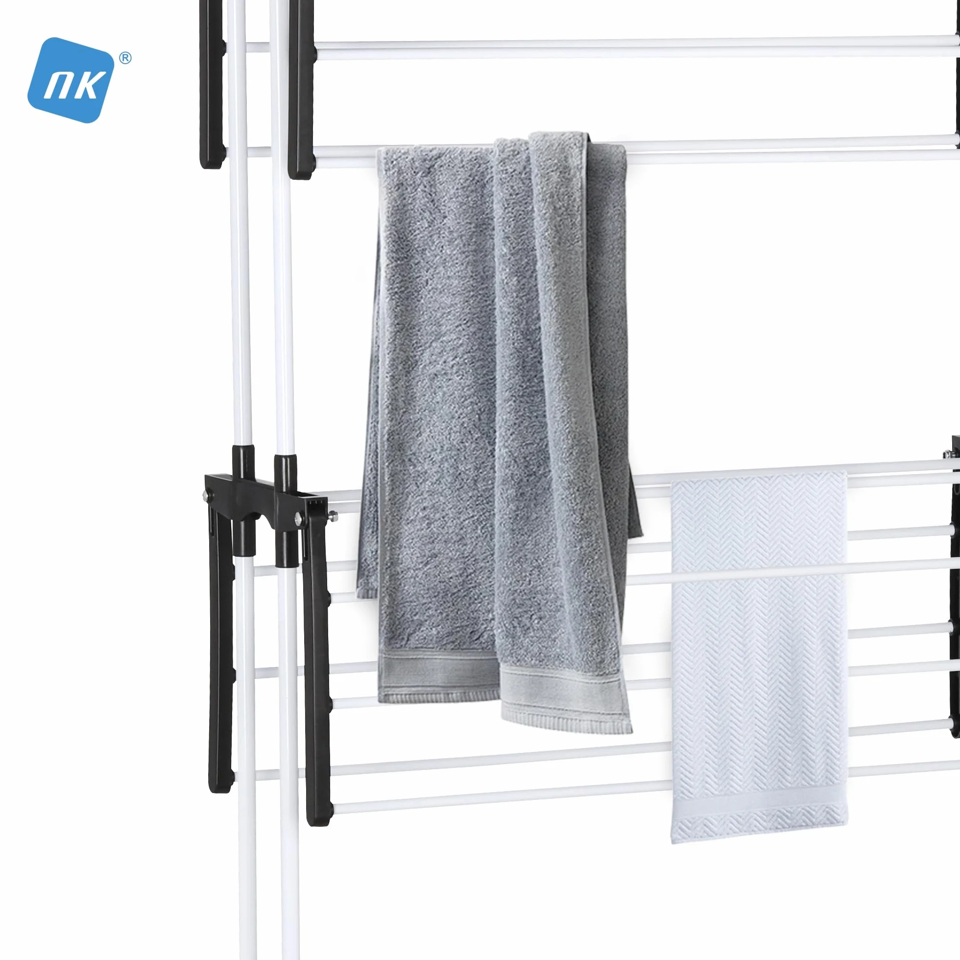 NK Stendino Verticale Salvaspazioa 4 Livelli - 6 Ripiani Retrattili + 2 Ali Laterali con Supporto per Grucce + Scarpiera, Ruote a 360°, Colore Nero e Bianco (19m di Biancheria)