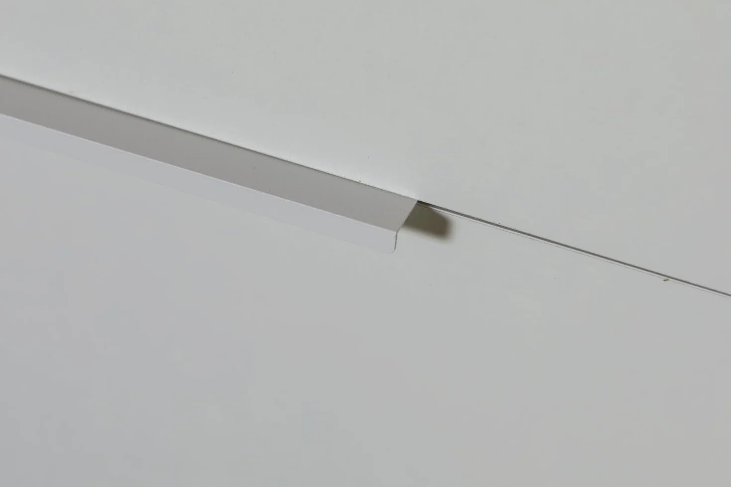 Composad | Scarpiera Slim della Linea ESPRESSO con 5 Ribalte, Scarpiera Salva spazio, per Ingresso, Ripostiglio, Portascarpe, (LxAxP) 65x173,5x15 cm, Colore Bianco, Made in Italy