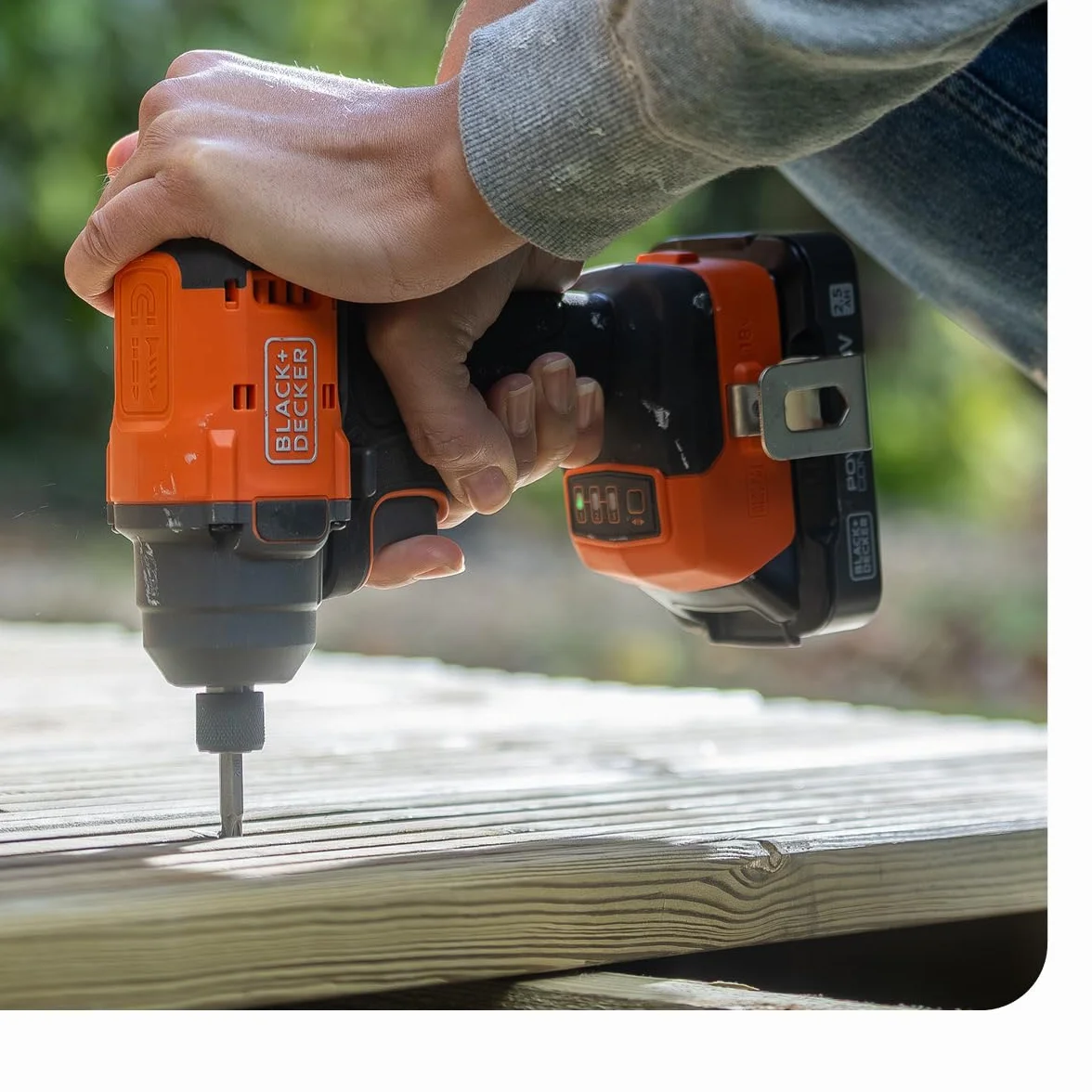 BLACK+DECKER Azionatore a impulsi senza spazzole, avvitatore a impulsi senza fili e 20 punte, senza batteria o caricatore, BLIM78NZ-XJ