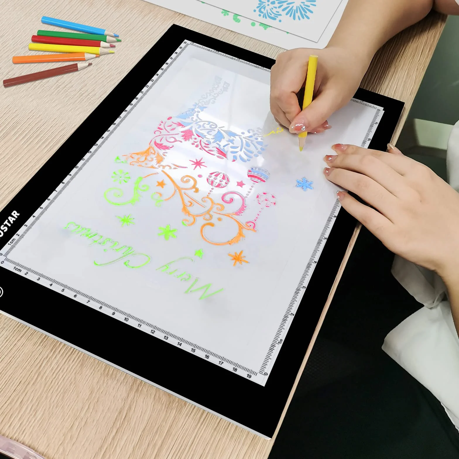 XIAOSTAR A4 LED Tavoletta Luminosa Copia Board Super Sottile Light Box Disegno Pad Tavolo Tracciante Cavo Type-c interfaccia Luminosità Regolabile per Artisti .Senza penna（Pacchetto Regalo ）