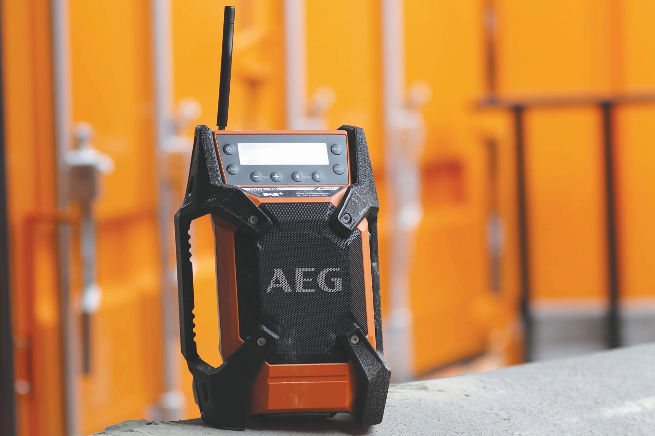 AEG 4935451539 Radio da Cantiere 12 V-18 V Dab+ Usb Senza Batteria Né Caricatore Br 1218C-0