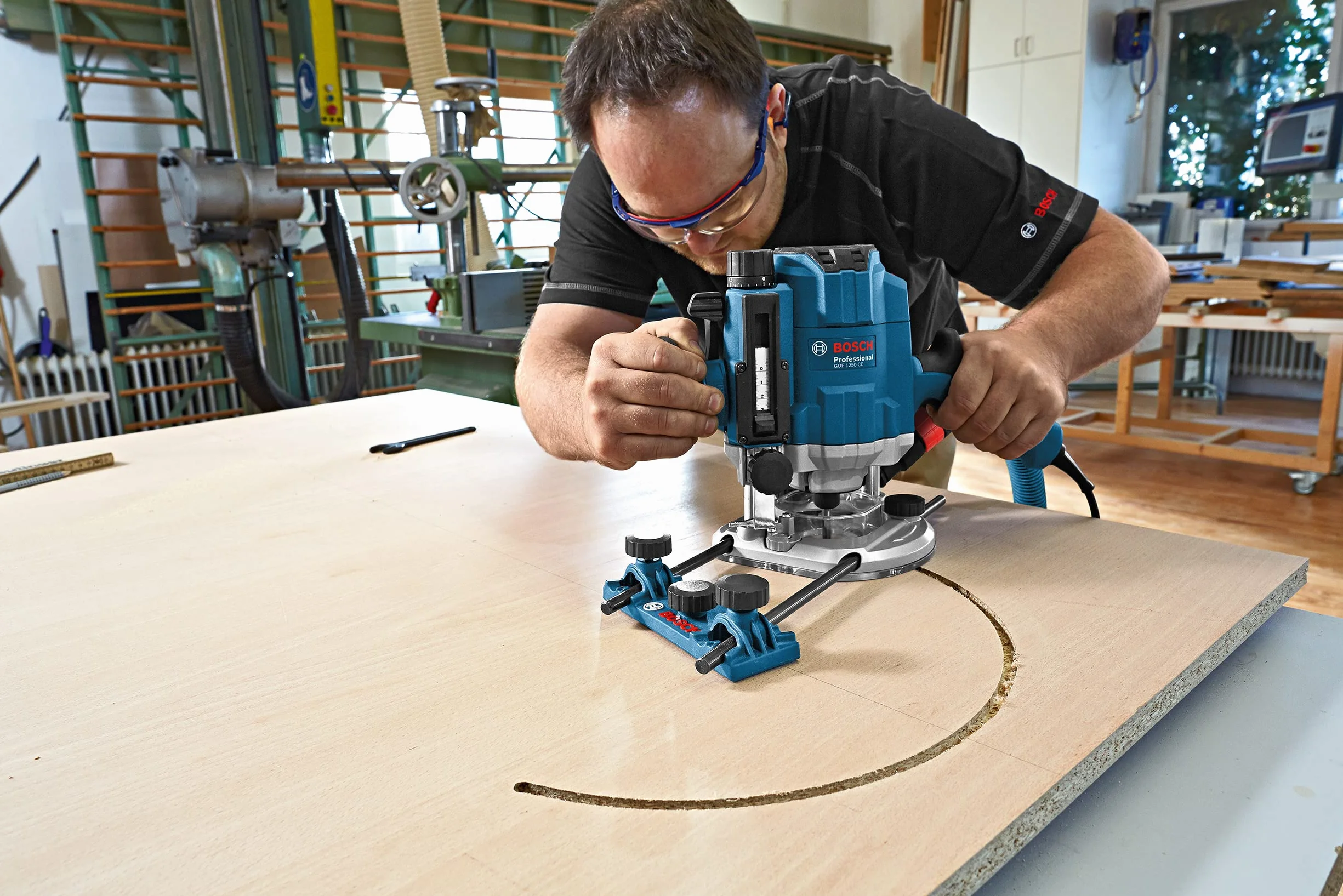 Bosch 6x Set frese per profilare, smussare e scanalare PRO, 6 pz (per Legno tenero, Legno duro, Ø 19, 25, 25, 35, 13, 16 mm, Professional Accessorio Fresatrice portatile, Rifilatore)