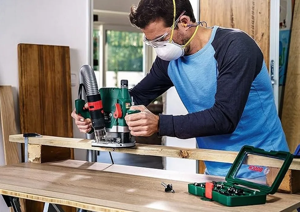 Bosch Set Da 15 Pezzi Di Frese In Metallo Duro, Per Legno, 45 X 40 X 25 Cm, Verde