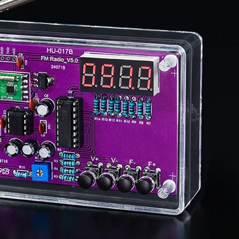Kit radio FM, kit di montaggio radio fai da te, kit di pratica di saldatura, progetto di saldatura elettronica fai da te 87-108 MHz, per principianti, adulti (con custodia)