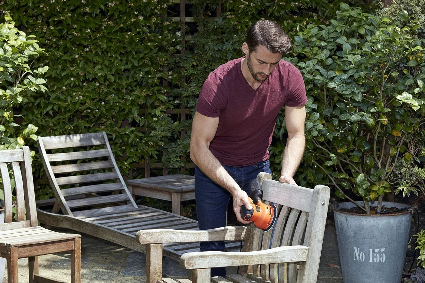 BLACK+DECKER Levigatrice roto orbitale 230W BEW210-QS con sacchetto raccoglipolvere