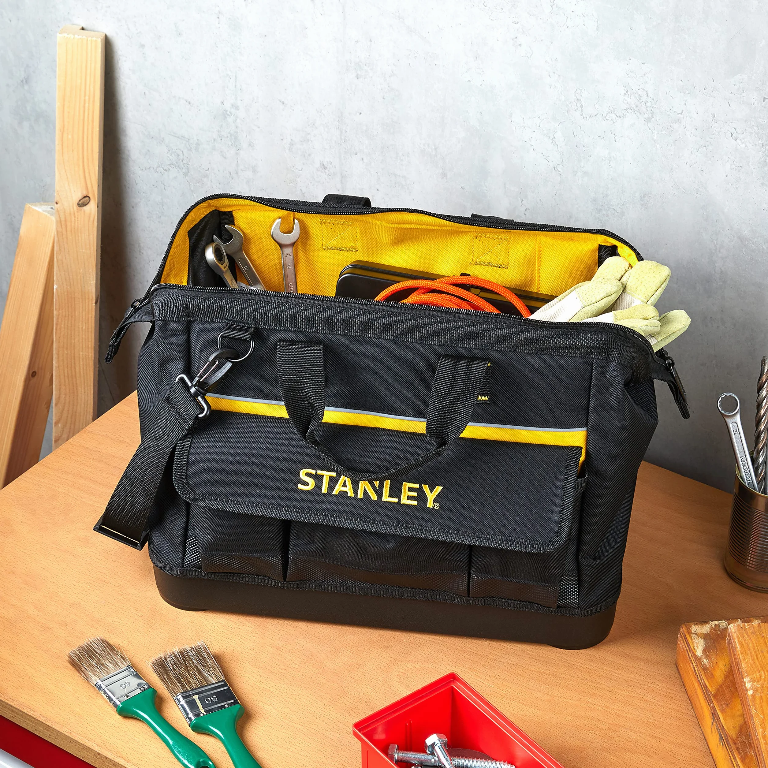 STANLEY BORSA PORTAUTENSILI 16" 1-96-183