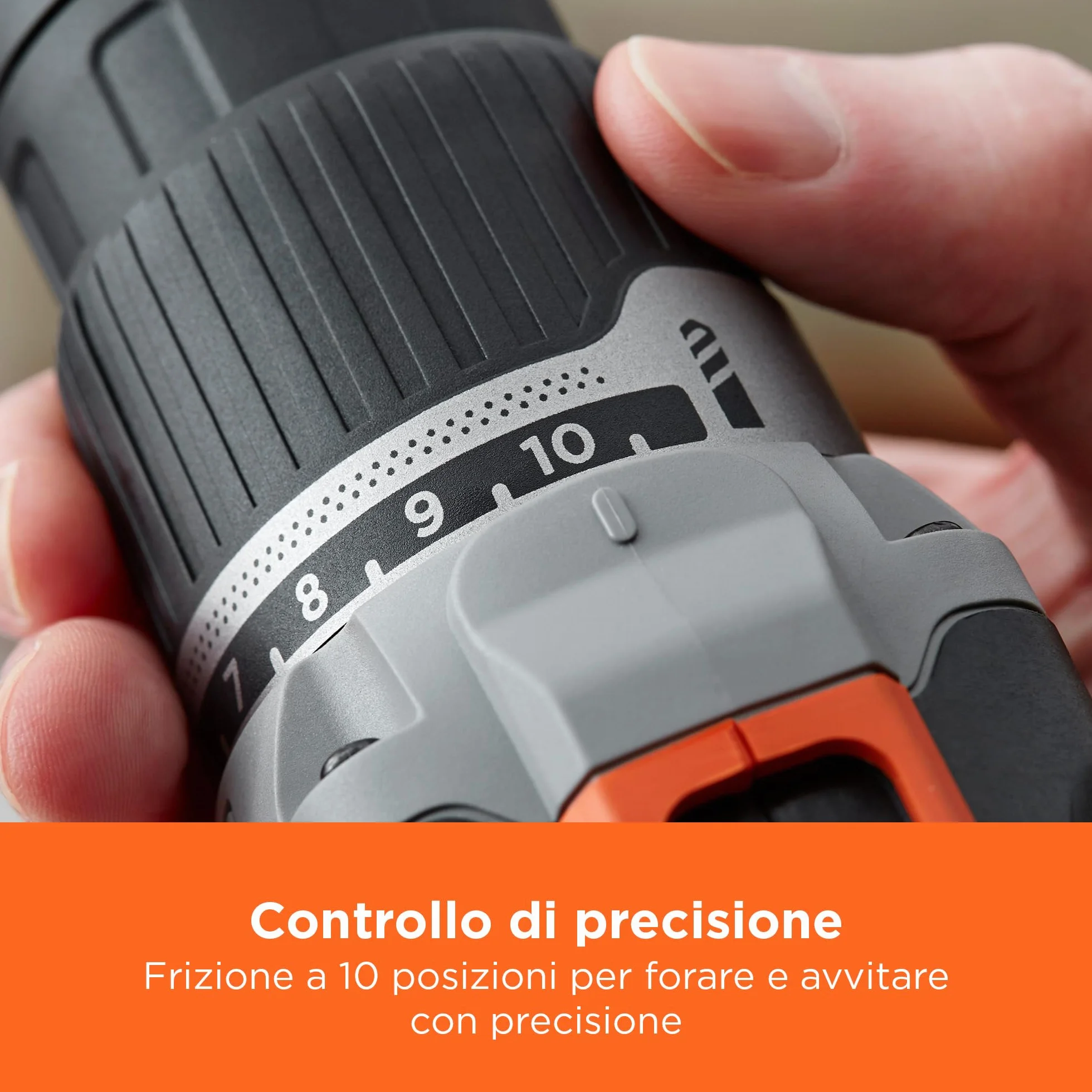 BLACK+DECKER Trapano a percussione a batteria da 18V a 2 velocità con due batterie da 1,5Ah e caricatore da 400mA, coppia di 45Nm, luce da lavoro a LED, BCD003C2K-QW